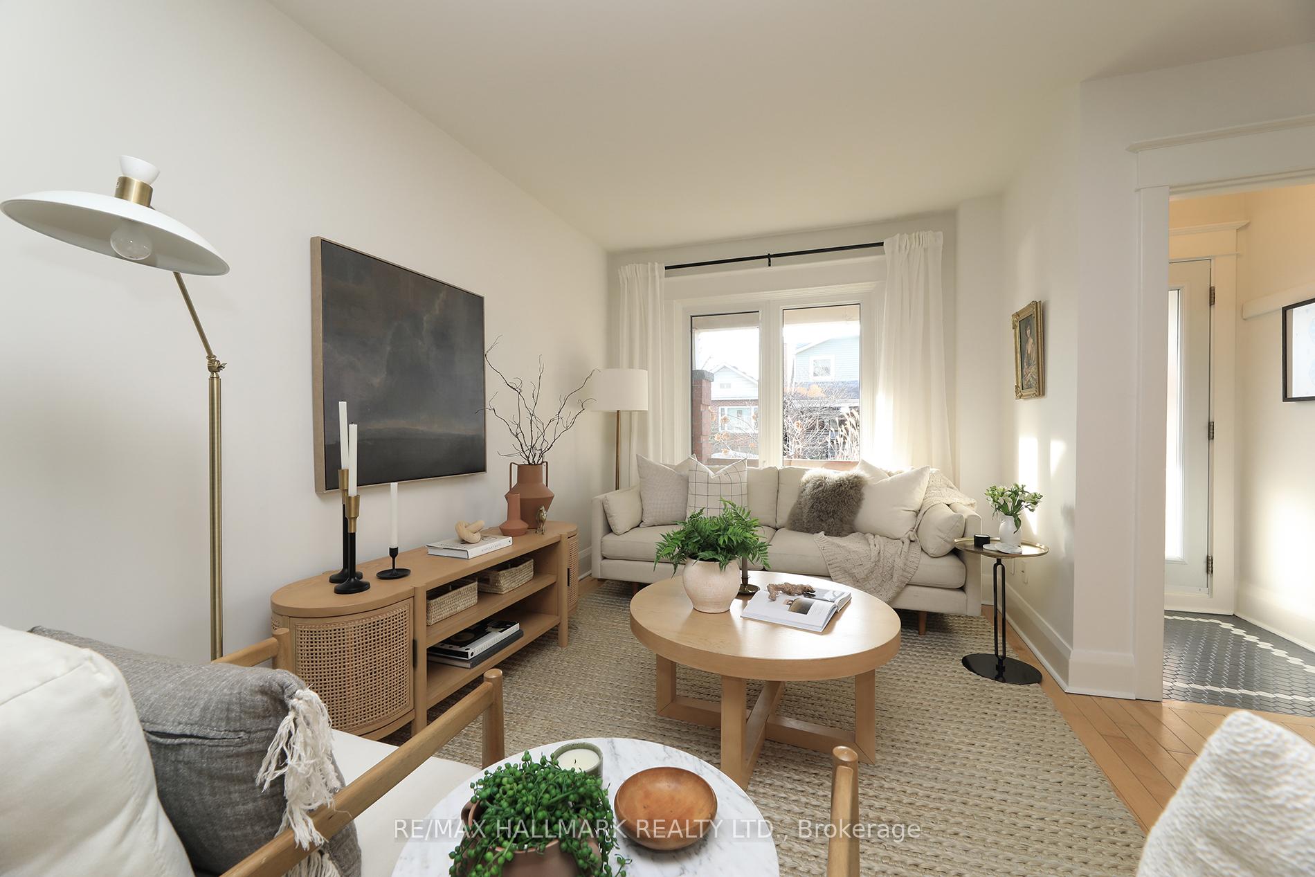 Photo 14 of 142 Springdale Boulevard, Toronto, Danforth Village-East York — HOMEH