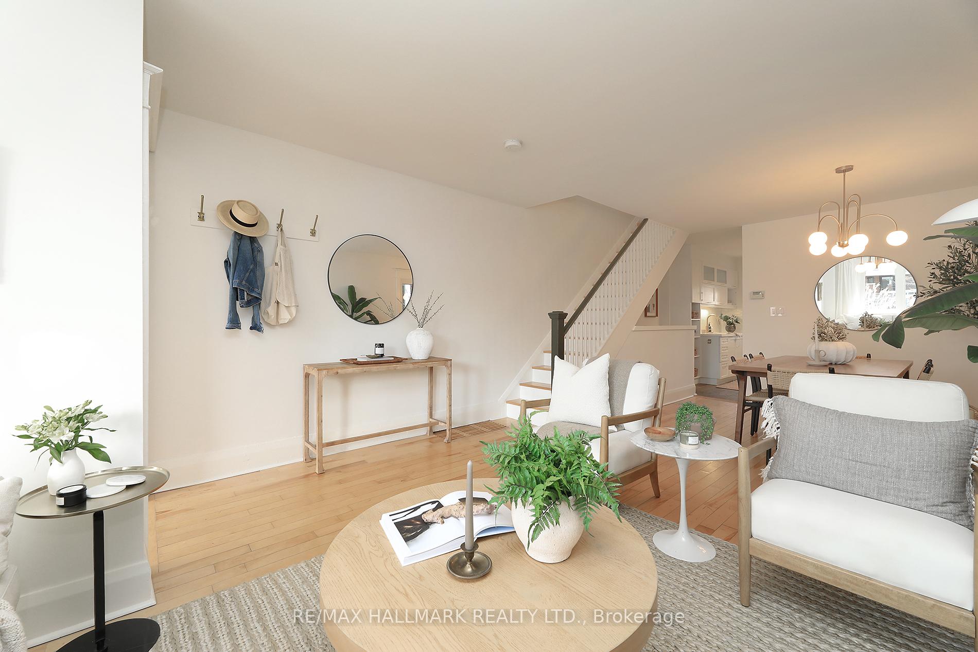 Photo 17 of 142 Springdale Boulevard, Toronto, Danforth Village-East York — HOMEH