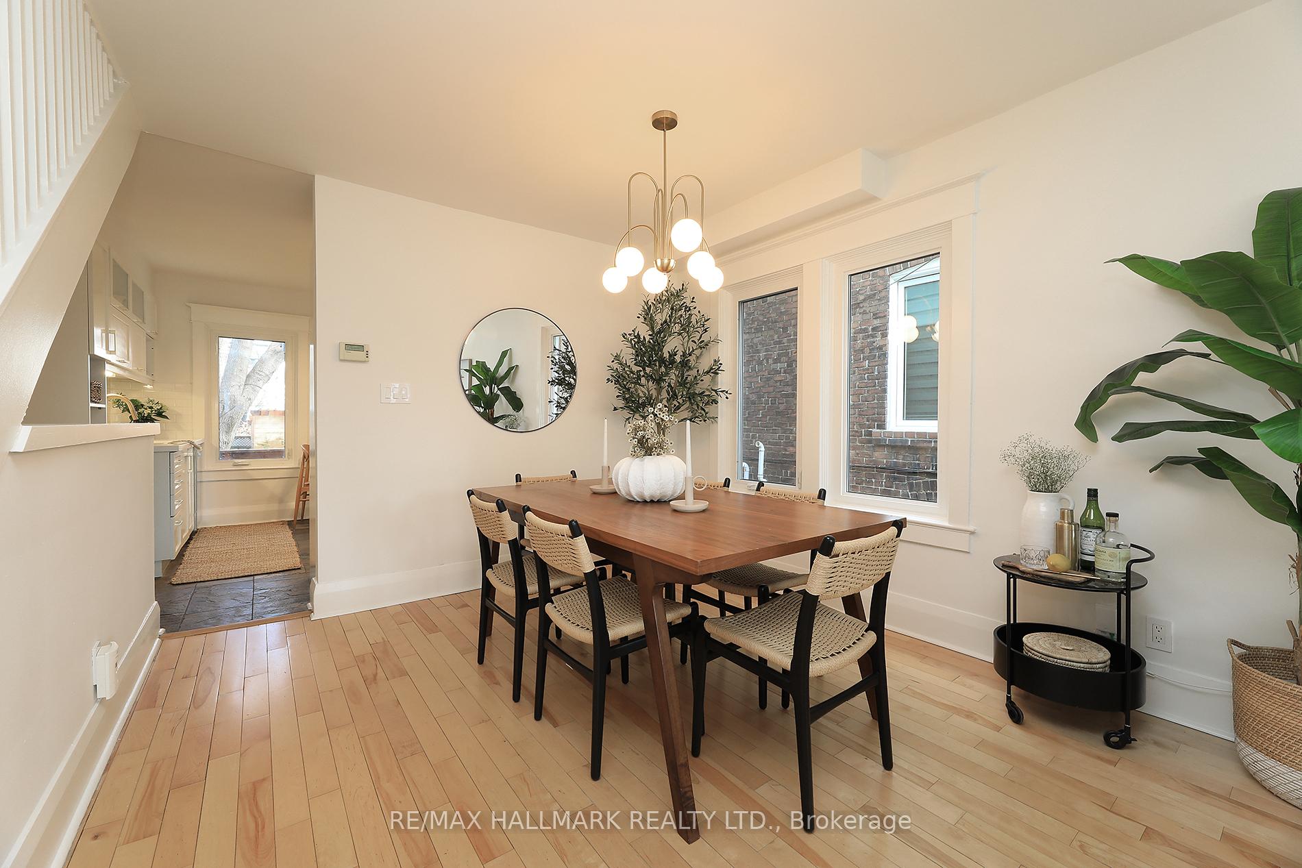 Photo 18 of 142 Springdale Boulevard, Toronto, Danforth Village-East York — HOMEH