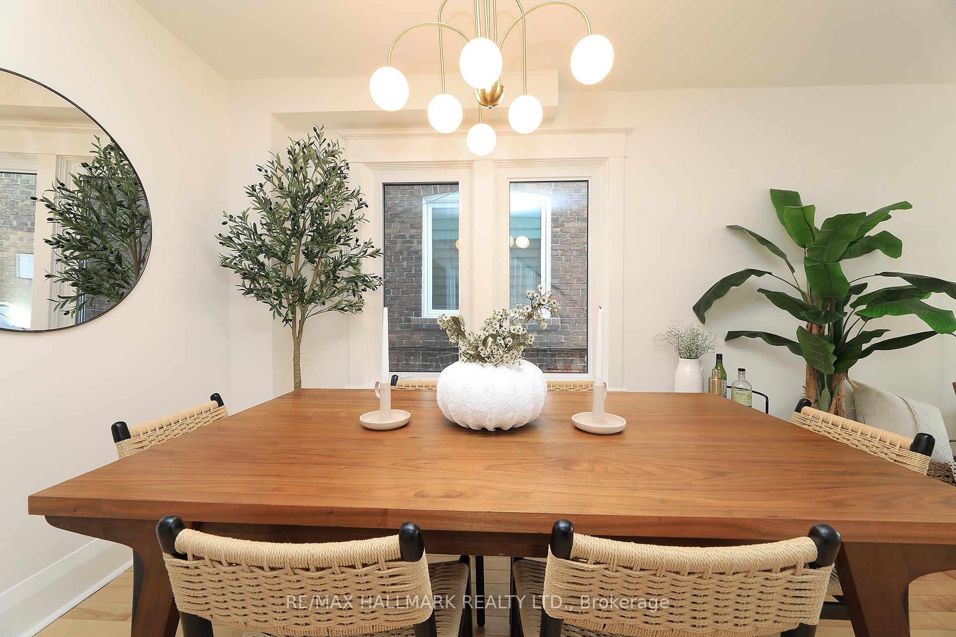 Photo 20 of 142 Springdale Boulevard, Toronto, Danforth Village-East York — HOMEH