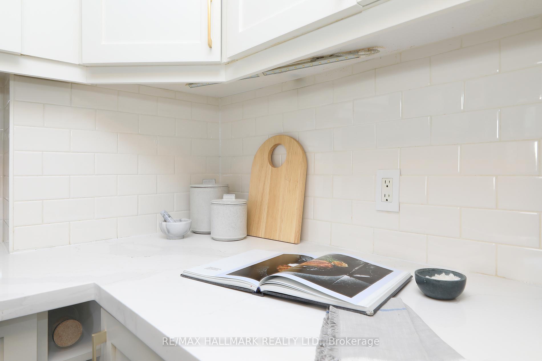 Photo 27 of 142 Springdale Boulevard, Toronto, Danforth Village-East York — HOMEH