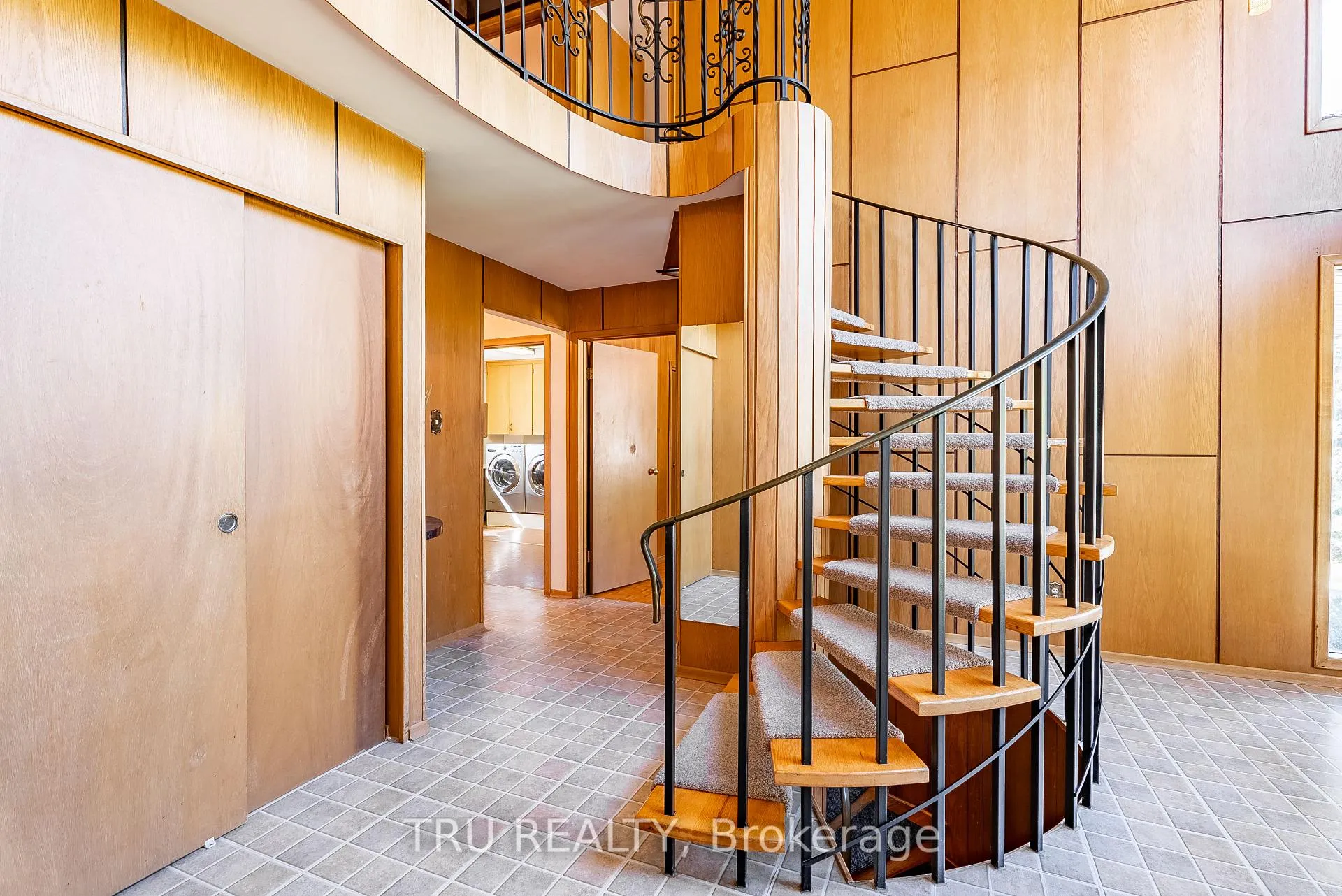 Photo 19 of 55 Amos Avenue, Waterloo — HOMEH