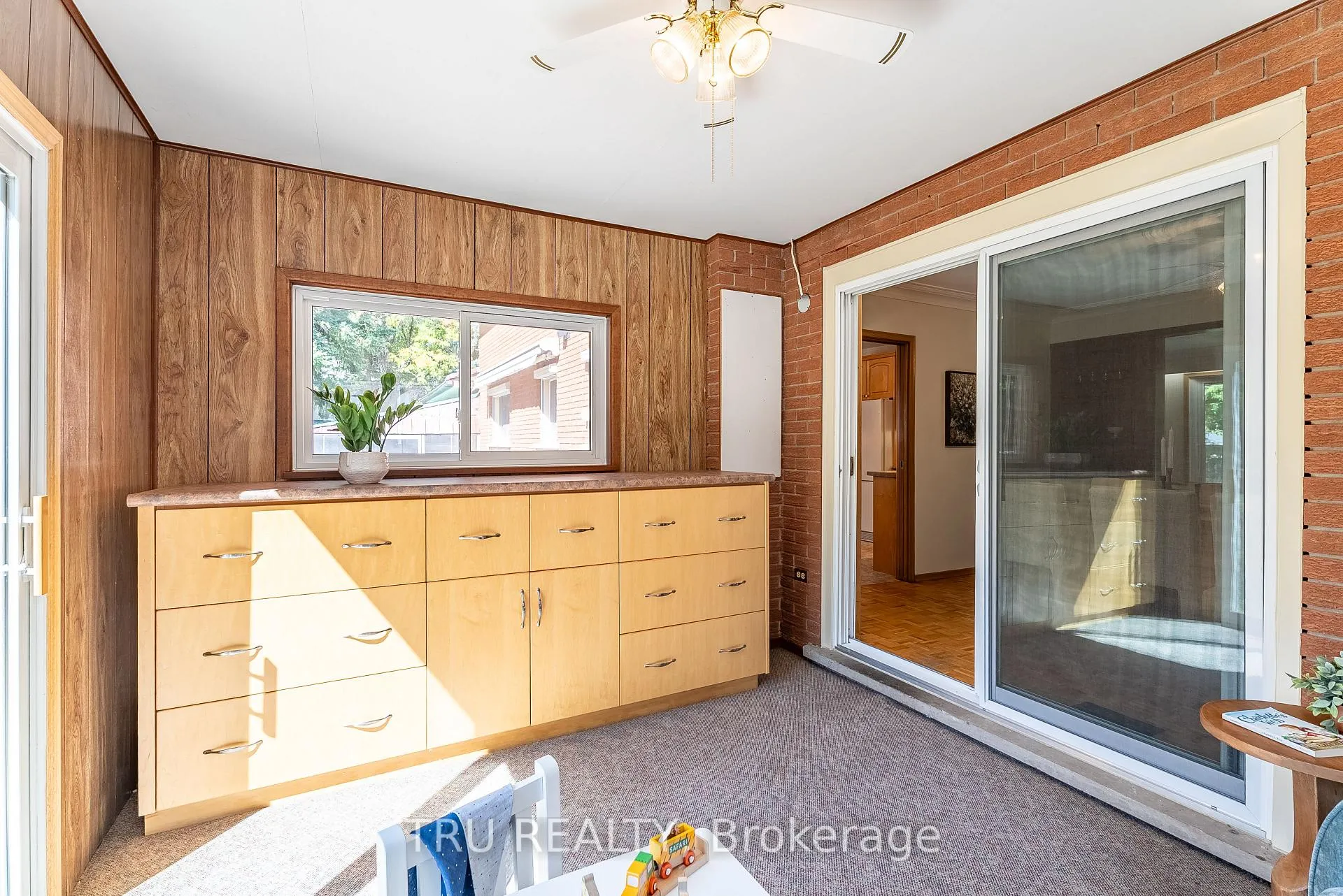 Photo 35 of 55 Amos Avenue, Waterloo — HOMEH