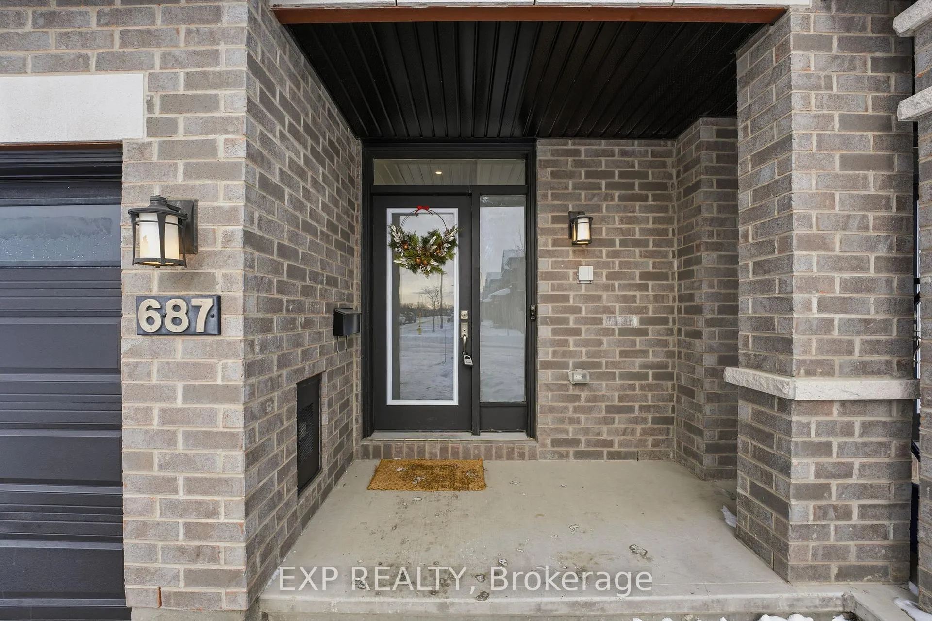 Photo 3 of 687 Capricorn Circle, Ottawa, Riverside South/Gloucester Glen — HOMEH