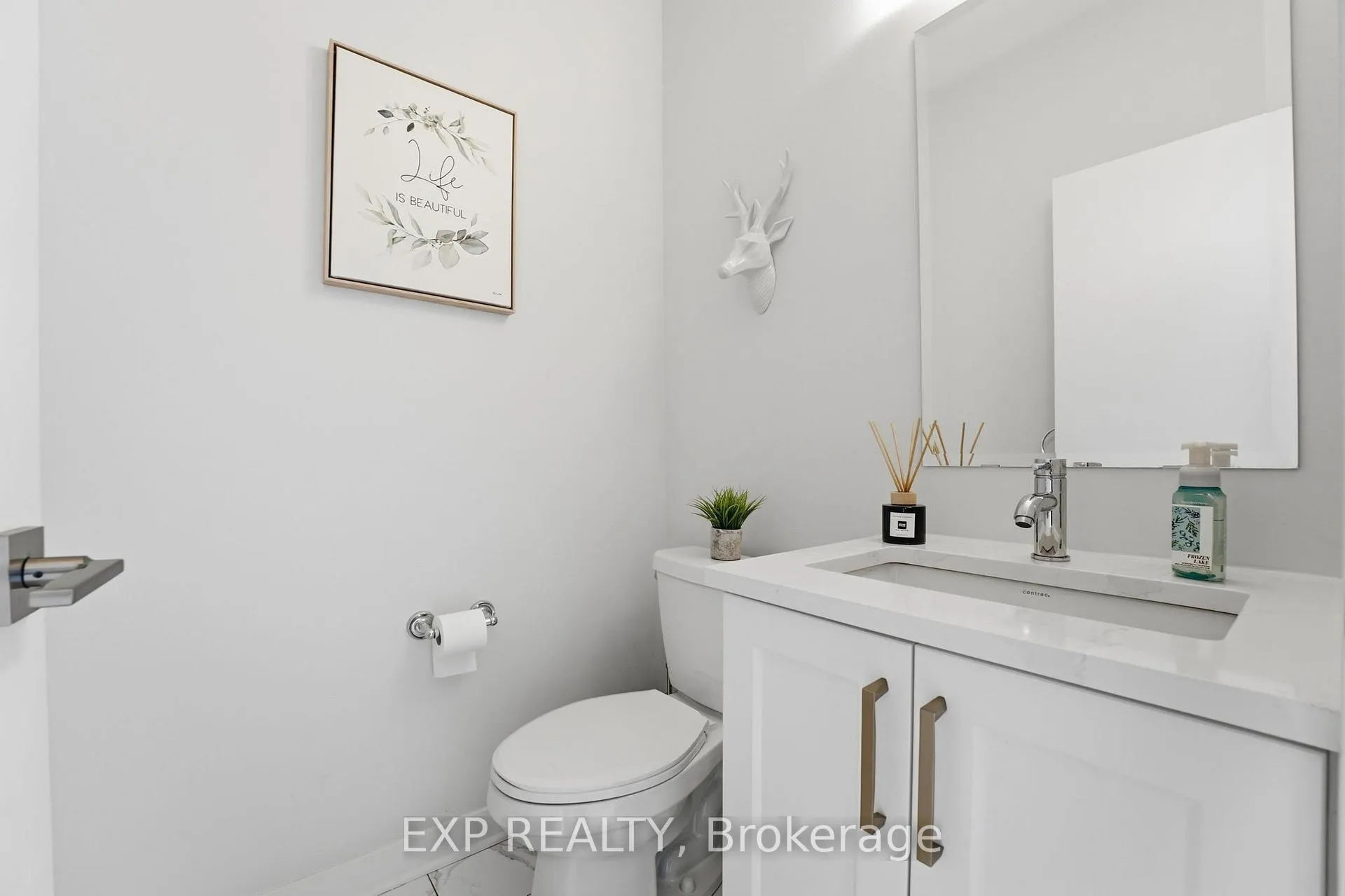 Photo 21 of 687 Capricorn Circle, Ottawa, Riverside South/Gloucester Glen — HOMEH