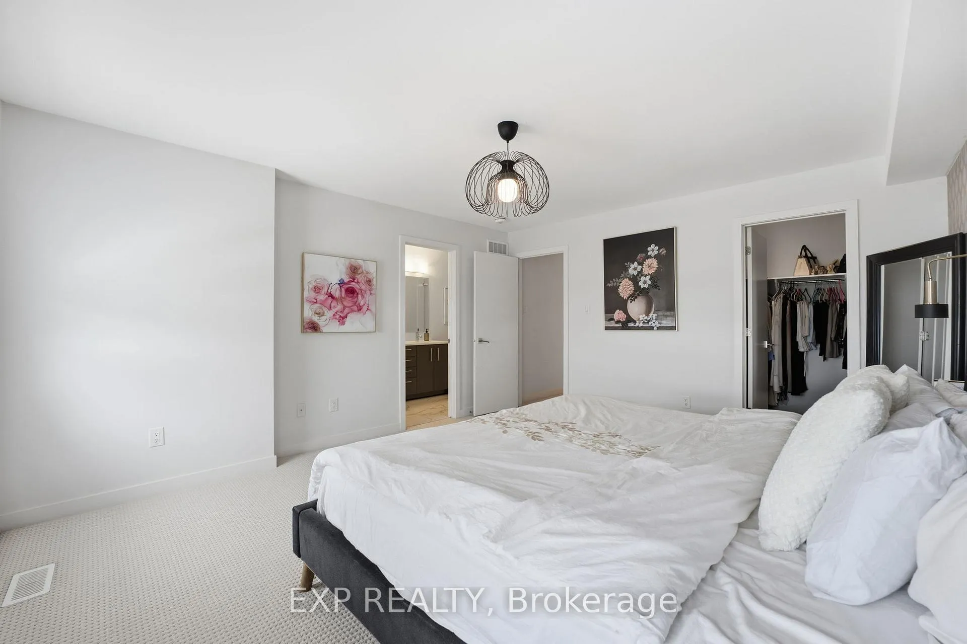 Photo 24 of 687 Capricorn Circle, Ottawa, Riverside South/Gloucester Glen — HOMEH