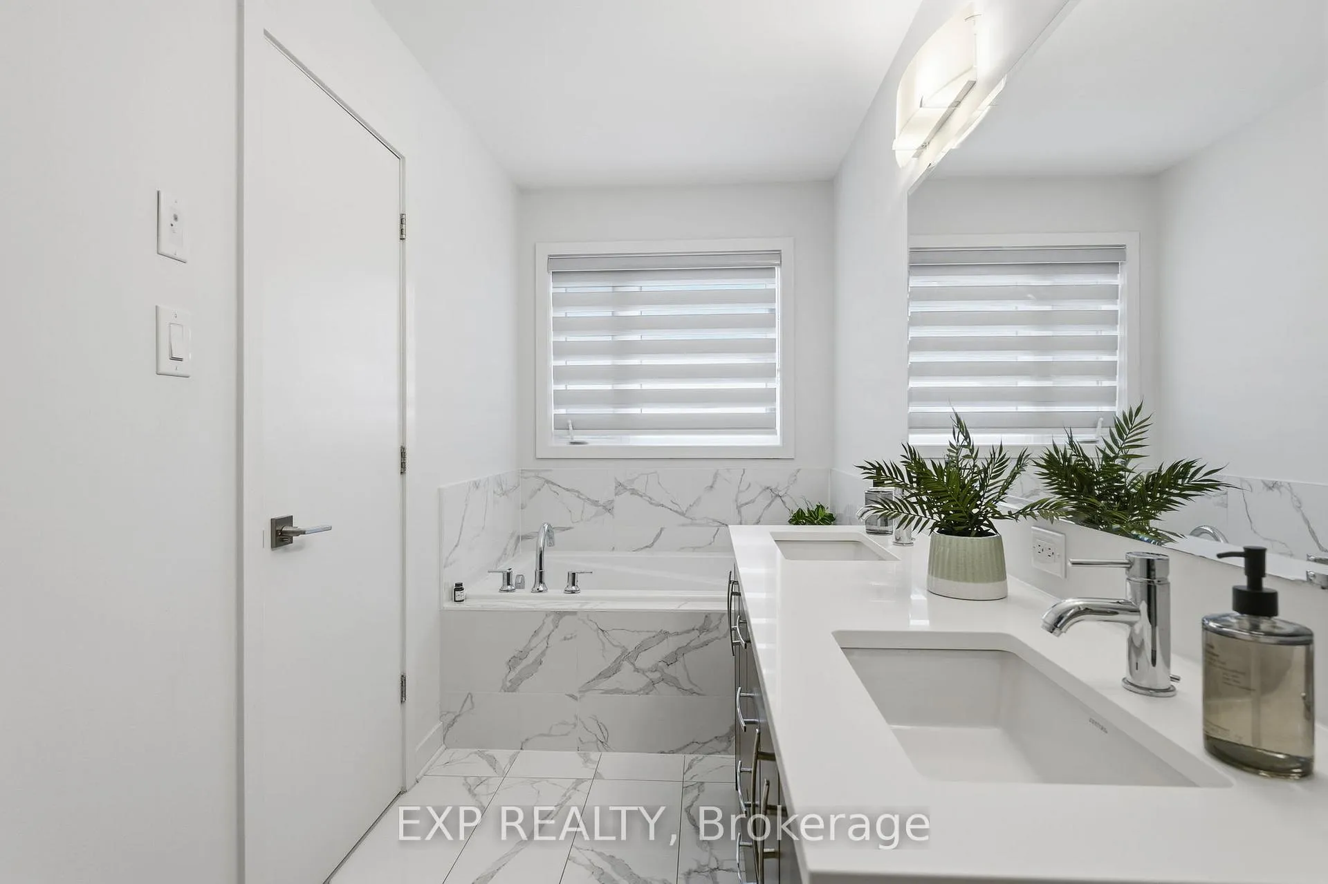 Photo 27 of 687 Capricorn Circle, Ottawa, Riverside South/Gloucester Glen — HOMEH