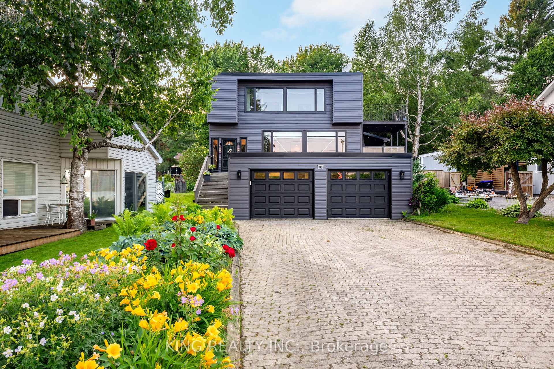 Photo 2 of 602 Champlain Road, Tiny, Rural Tiny — HOMEH