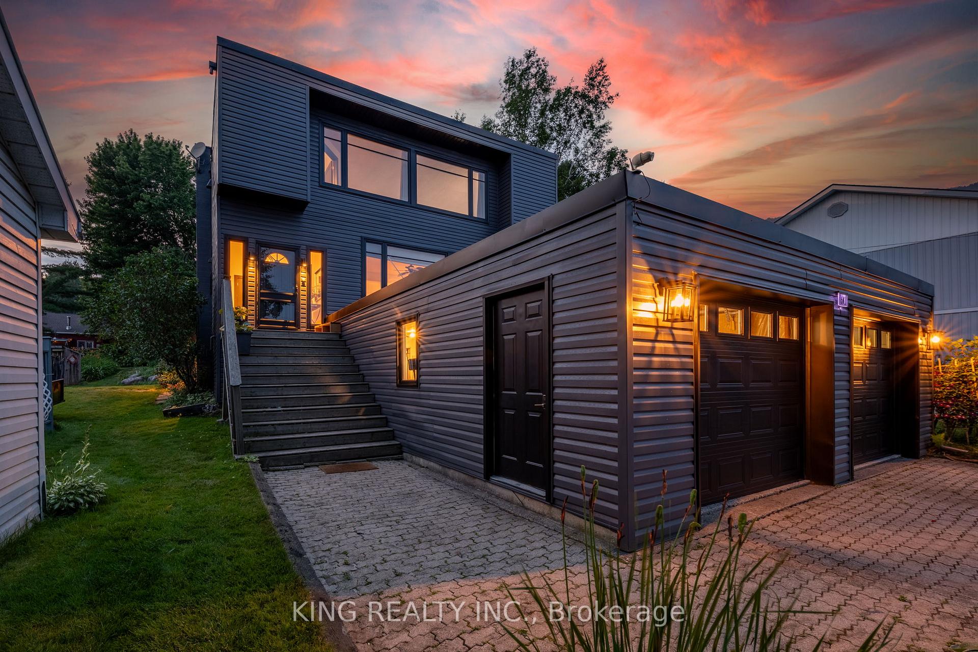 Photo 49 of 602 Champlain Road, Tiny, Rural Tiny — HOMEH