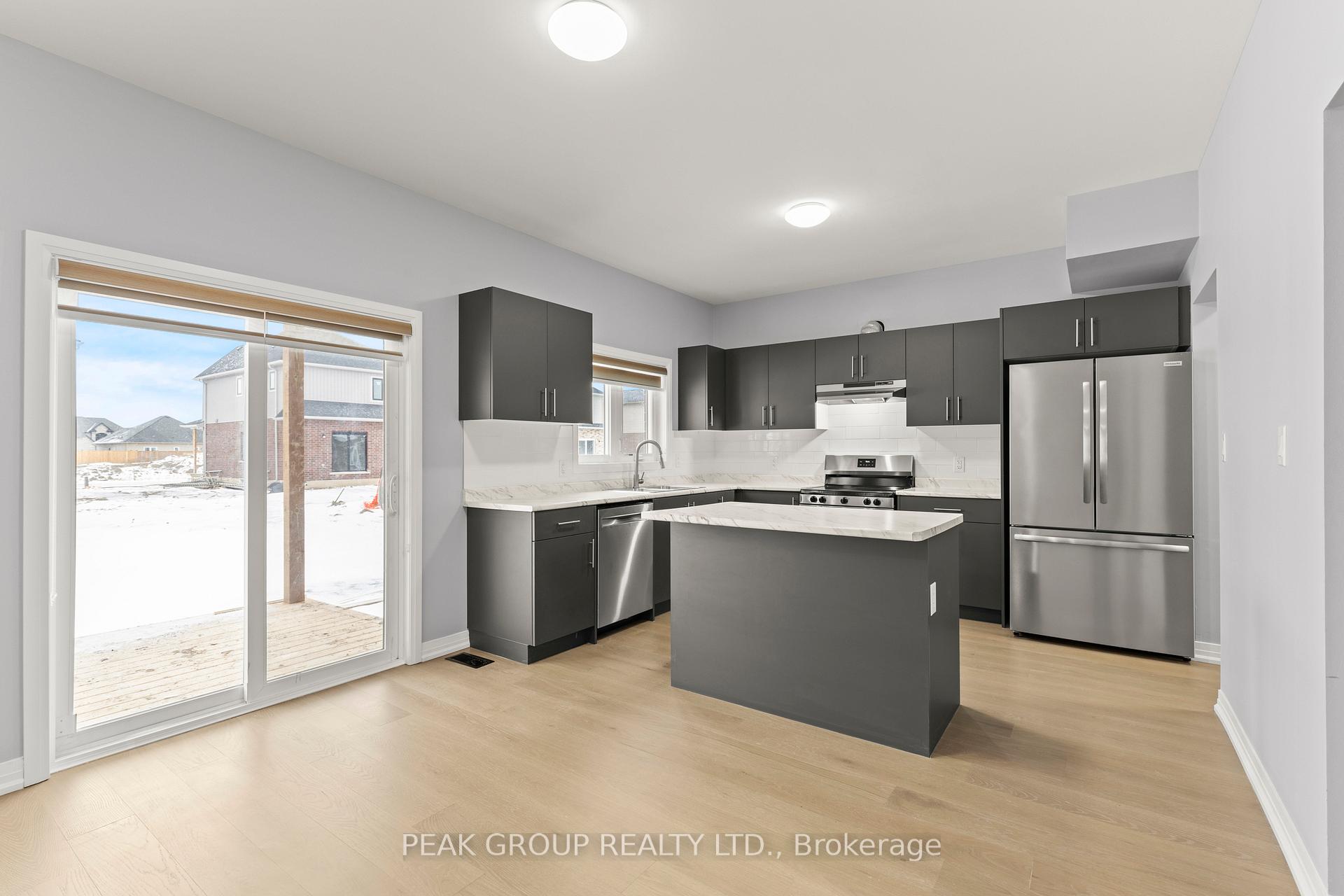 Photo 9 of 10 Barker Parkway, Thorold, Rolling Meadows — HOMEH