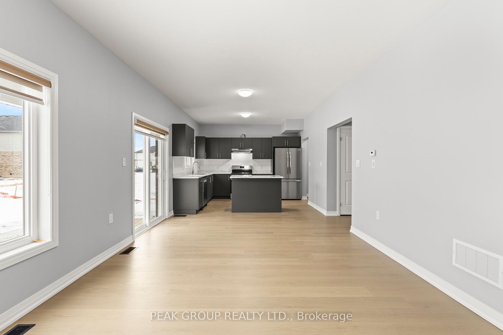 Photo 10 of 10 Barker Parkway, Thorold, Rolling Meadows — HOMEH