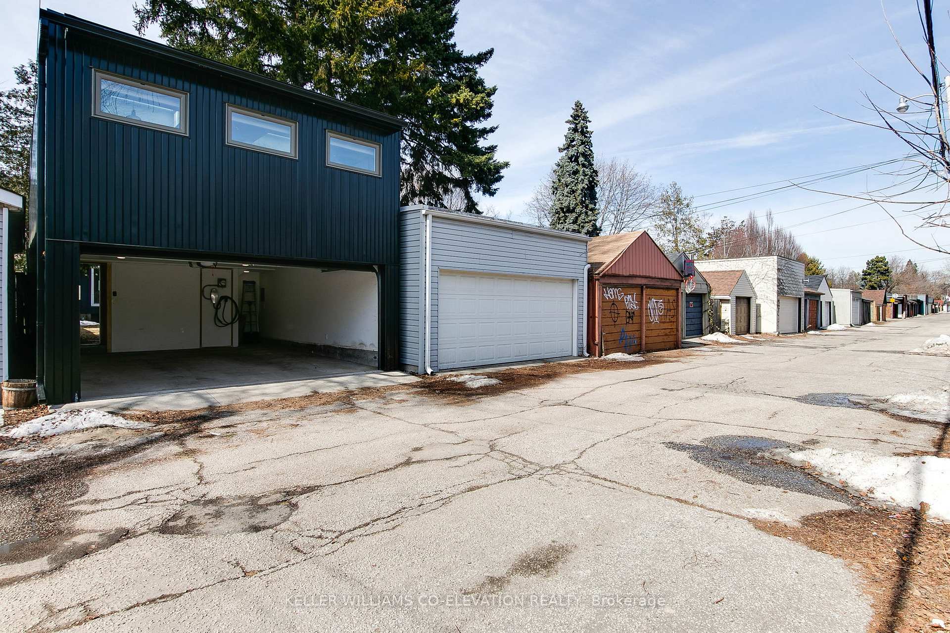 Photo 43 of 21 Arundel Avenue, Toronto, Playter Estates-Danforth — HOMEH