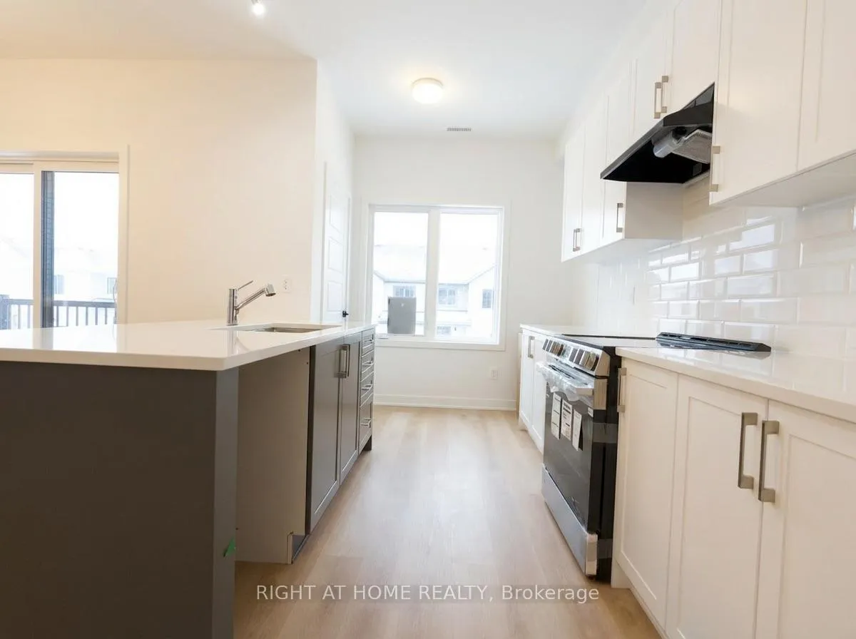 Photo 11 of 425 Mortar Terrace, Ottawa, Kanata - Rural Kanata (Central) — HOMEH