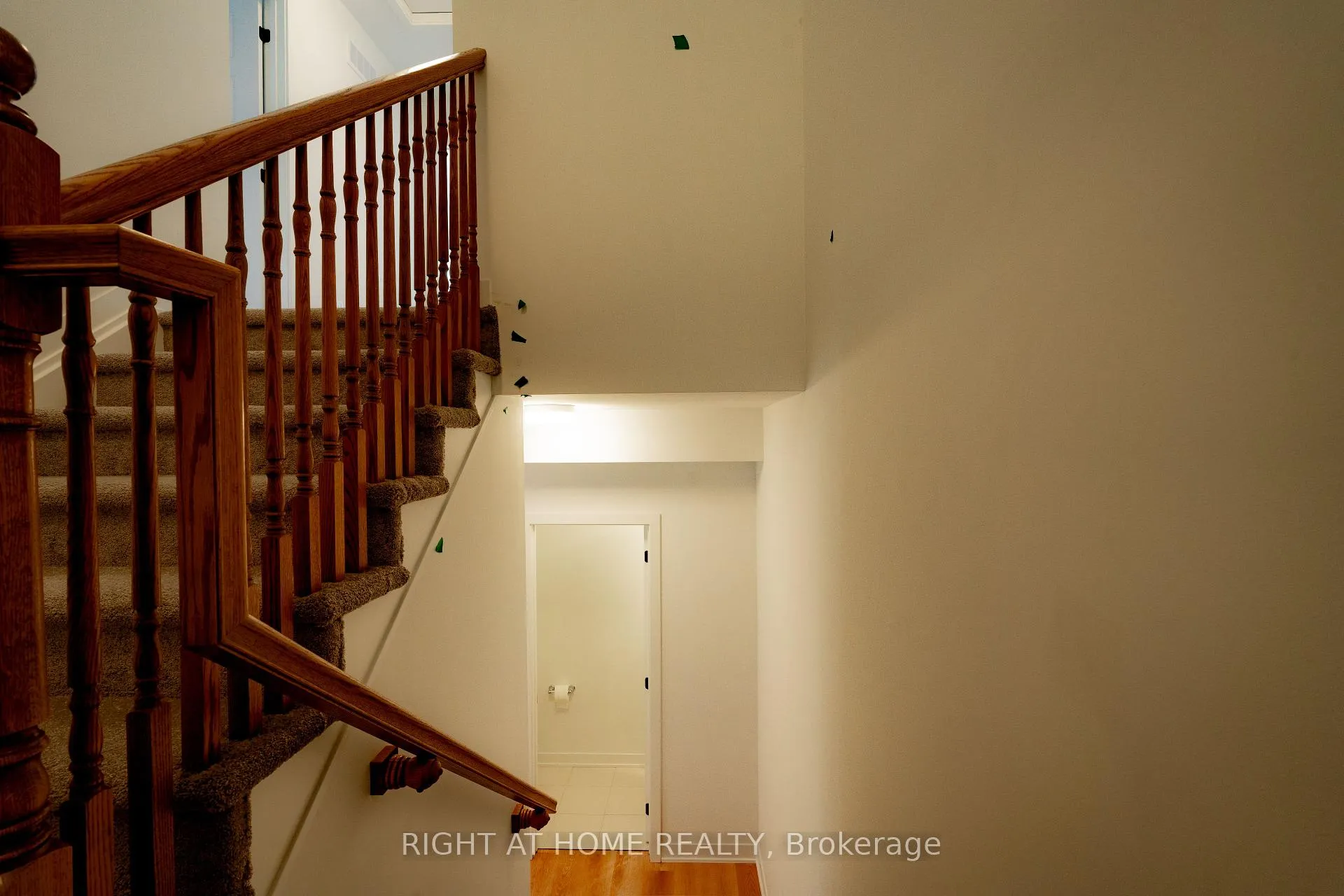 Photo 15 of 425 Mortar Terrace, Ottawa, Kanata - Rural Kanata (Central) — HOMEH