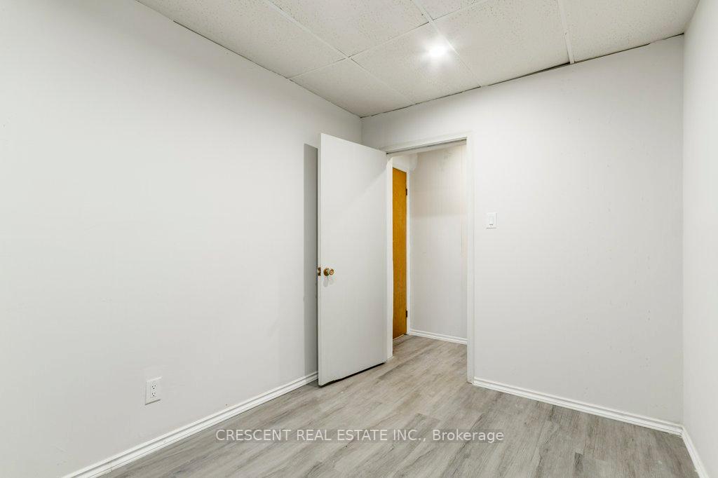 Photo 7 of Unit 2, 390 College Street, Toronto, University — HOMEH