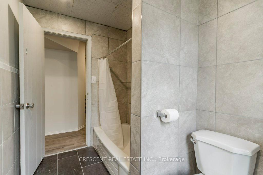Photo 17 of Unit 2, 390 College Street, Toronto, University — HOMEH