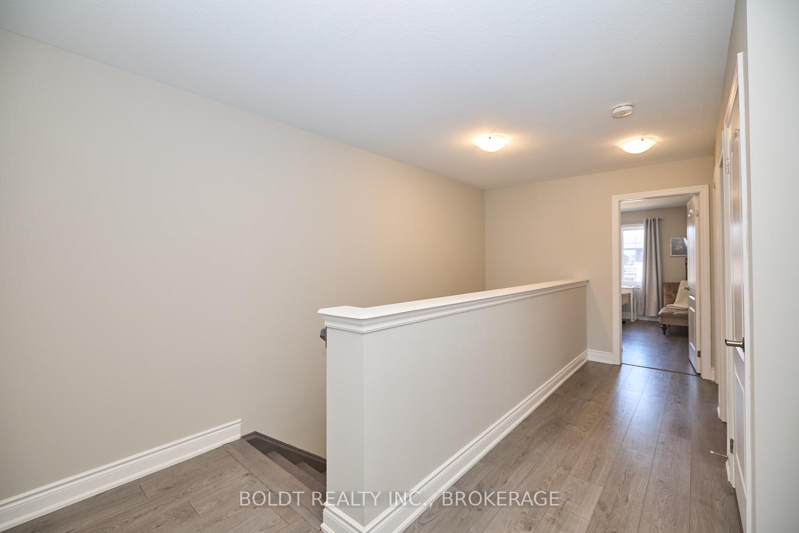 Photo 22 of 66 Homestead Way, Thorold, Rolling Meadows — HOMEH