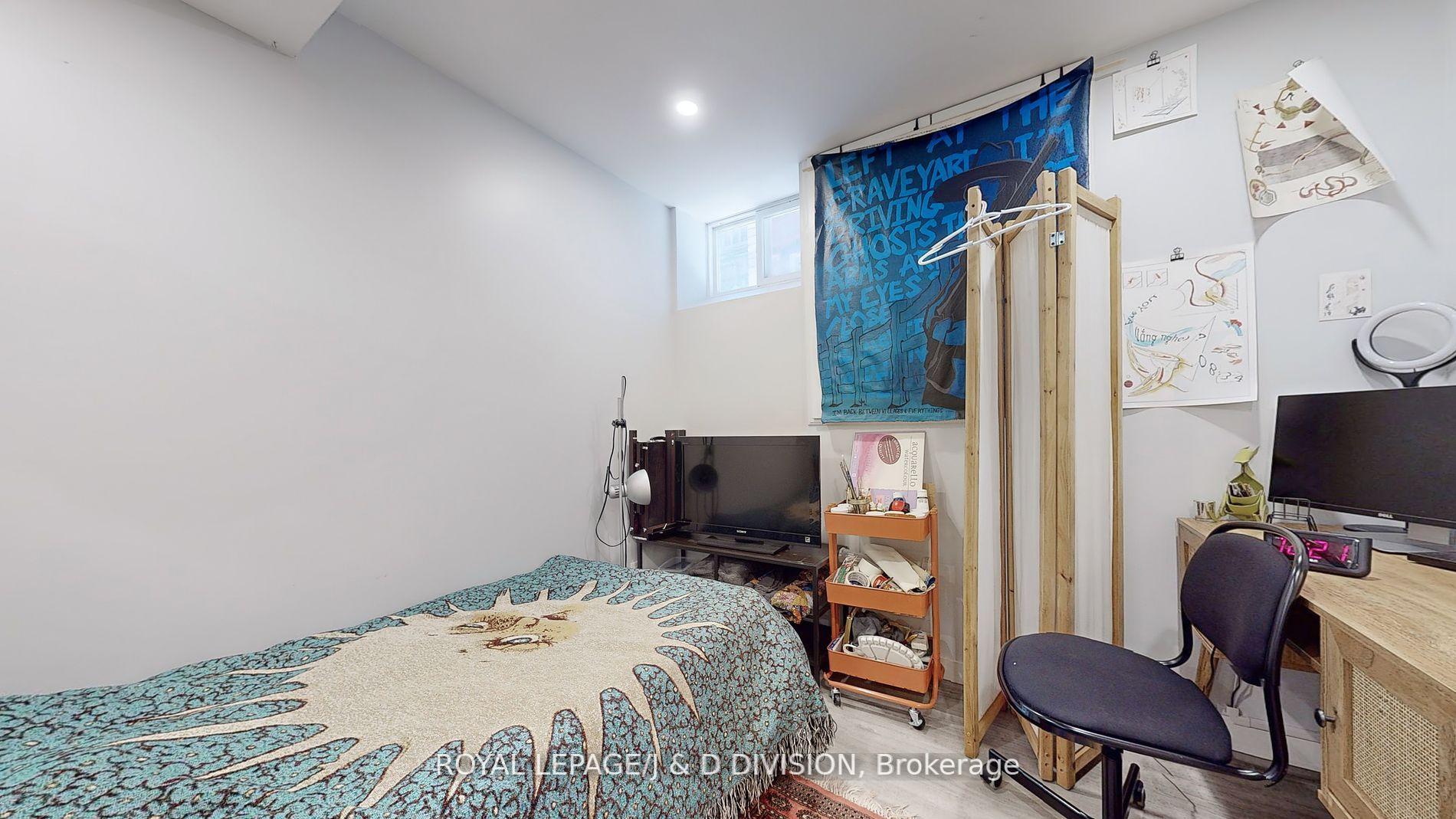 Photo 20 of 38 Fielding Avenue, Toronto, Danforth — HOMEH