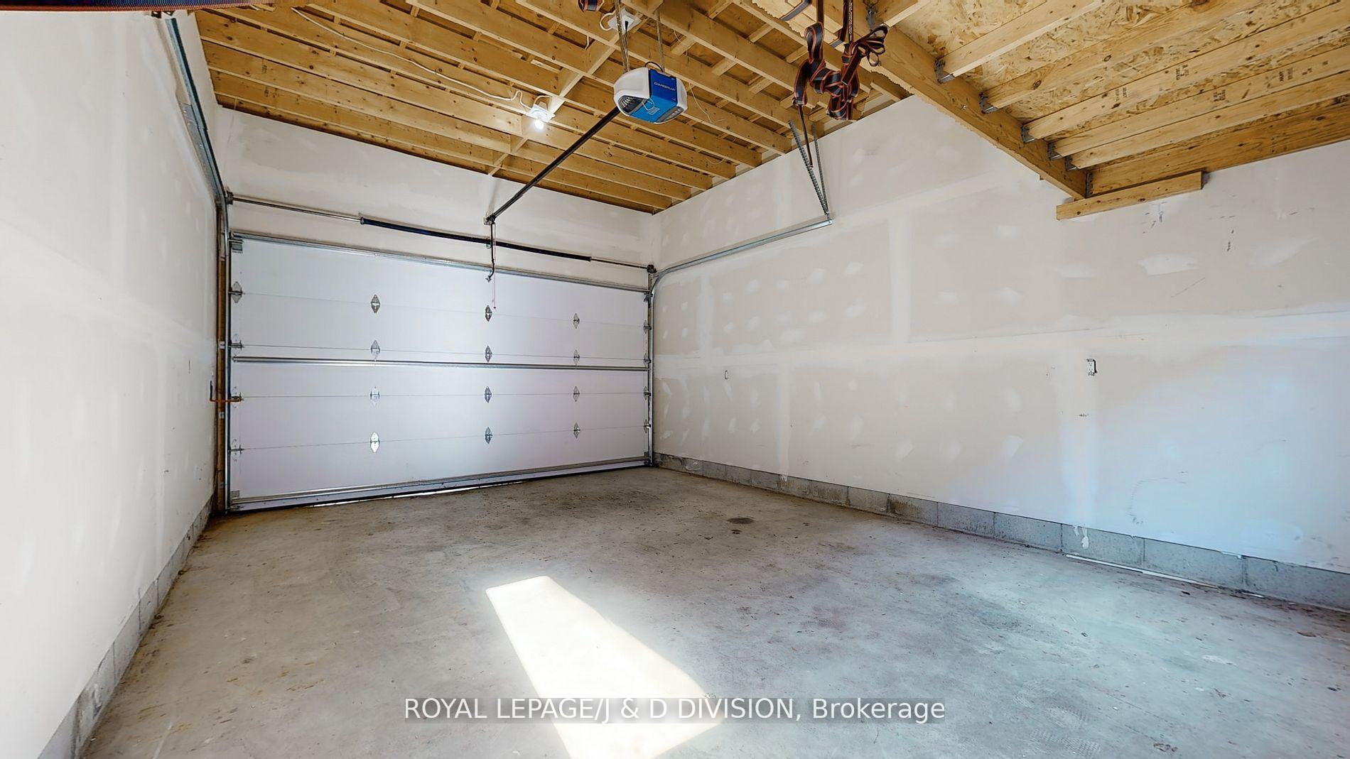 Photo 29 of 38 Fielding Avenue, Toronto, Danforth — HOMEH