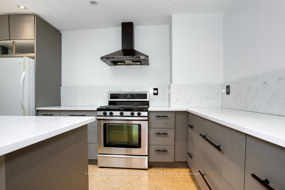 Photo 10 of 75 Eaton Avenue, Toronto, Danforth — HOMEH
