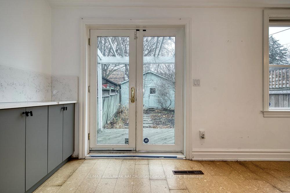 Photo 11 of 75 Eaton Avenue, Toronto, Danforth — HOMEH