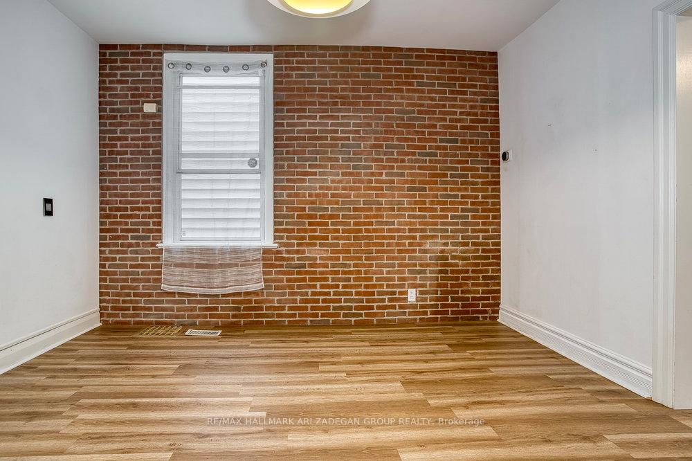 Photo 17 of 75 Eaton Avenue, Toronto, Danforth — HOMEH