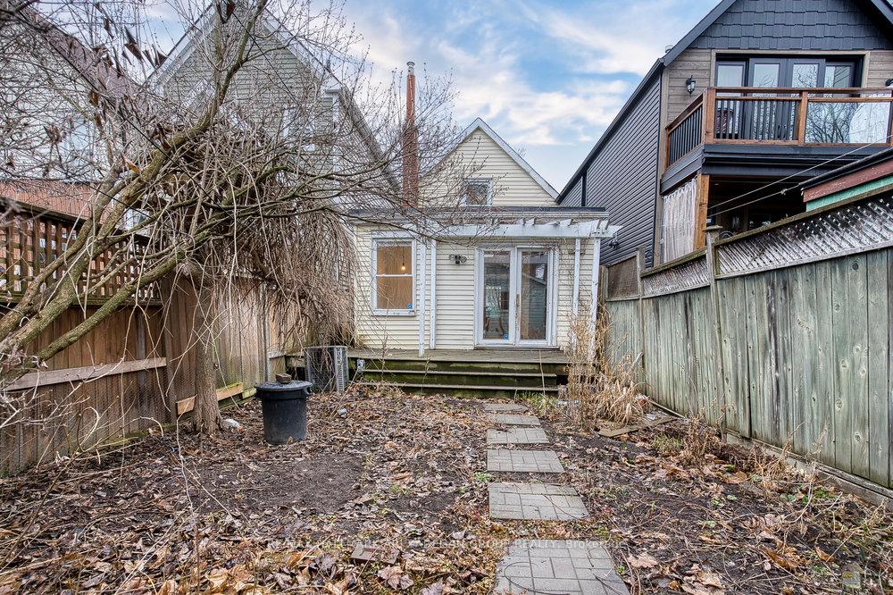 Photo 33 of 75 Eaton Avenue, Toronto, Danforth — HOMEH