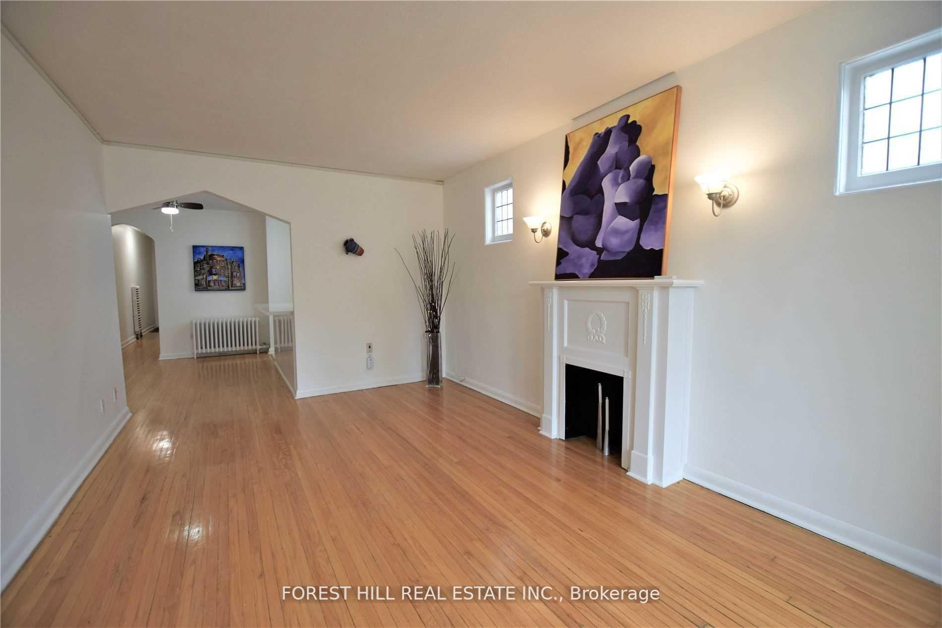 Photo 5 of Unit Main, 106 Braemar Avenue, Toronto, Yonge-Eglinton — HOMEH
