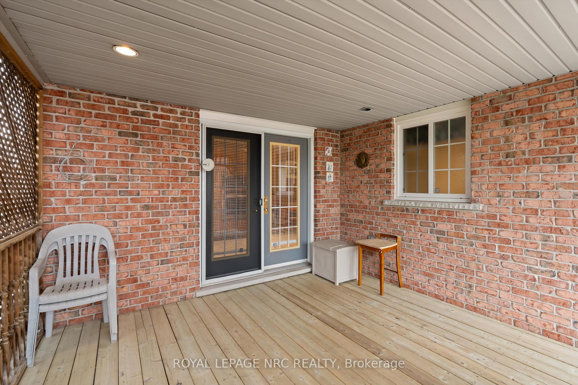 Photo 29 of 31 Crysler Crescent, Thorold, Confederation Heights — HOMEH