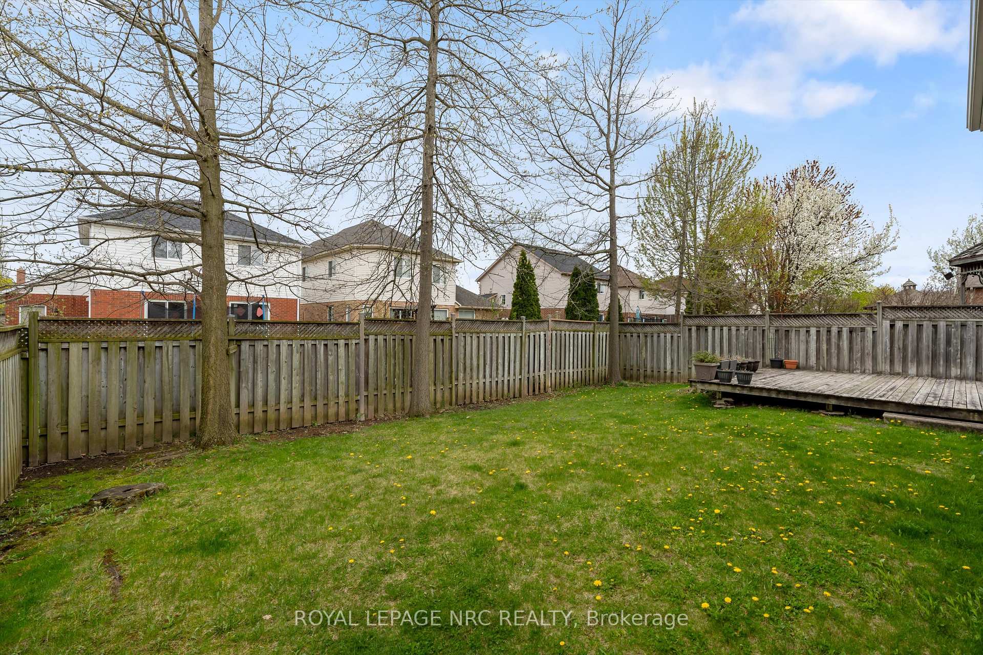 Photo 33 of 31 Crysler Crescent, Thorold, Confederation Heights — HOMEH