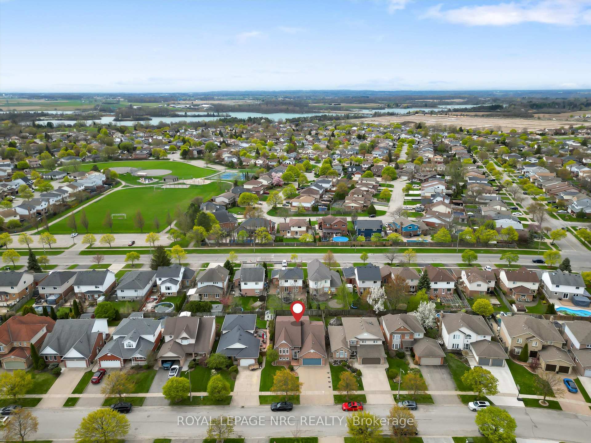 Photo 34 of 31 Crysler Crescent, Thorold, Confederation Heights — HOMEH