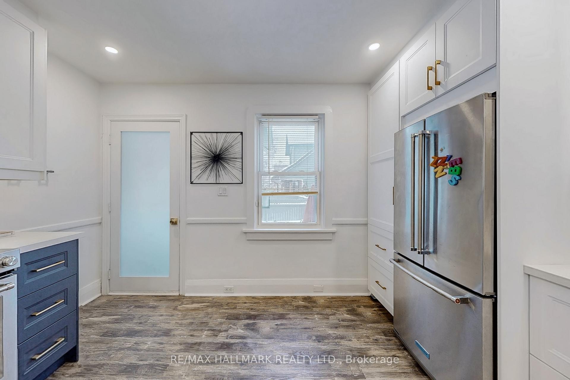 Photo 13 of 321 O'connor Drive, Toronto, East York — HOMEH
