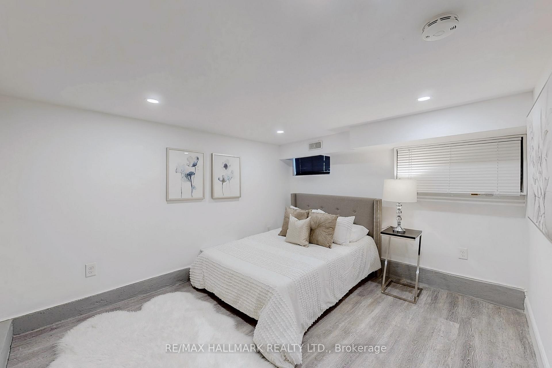 Photo 31 of 321 O'connor Drive, Toronto, East York — HOMEH