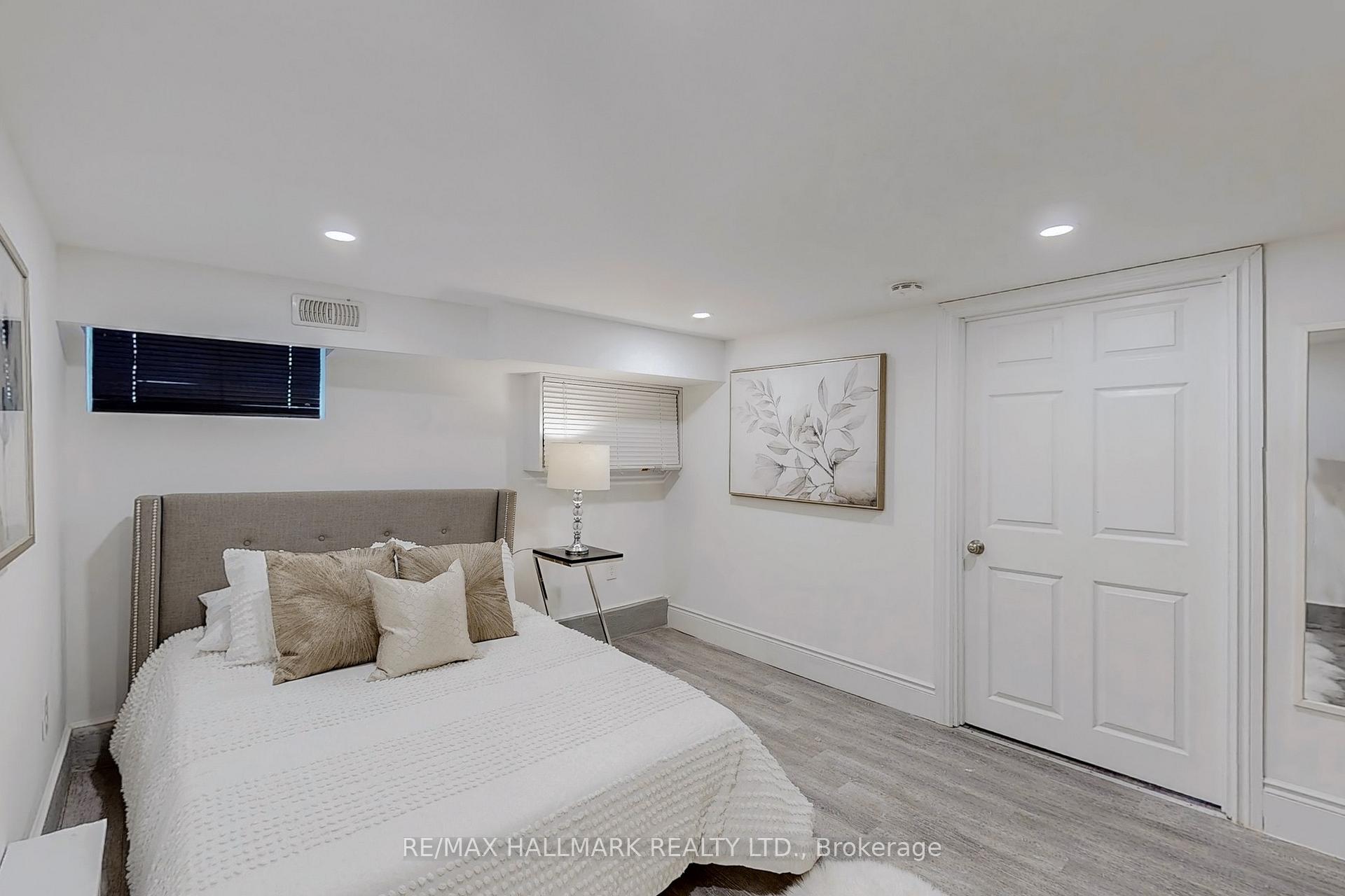 Photo 32 of 321 O'connor Drive, Toronto, East York — HOMEH