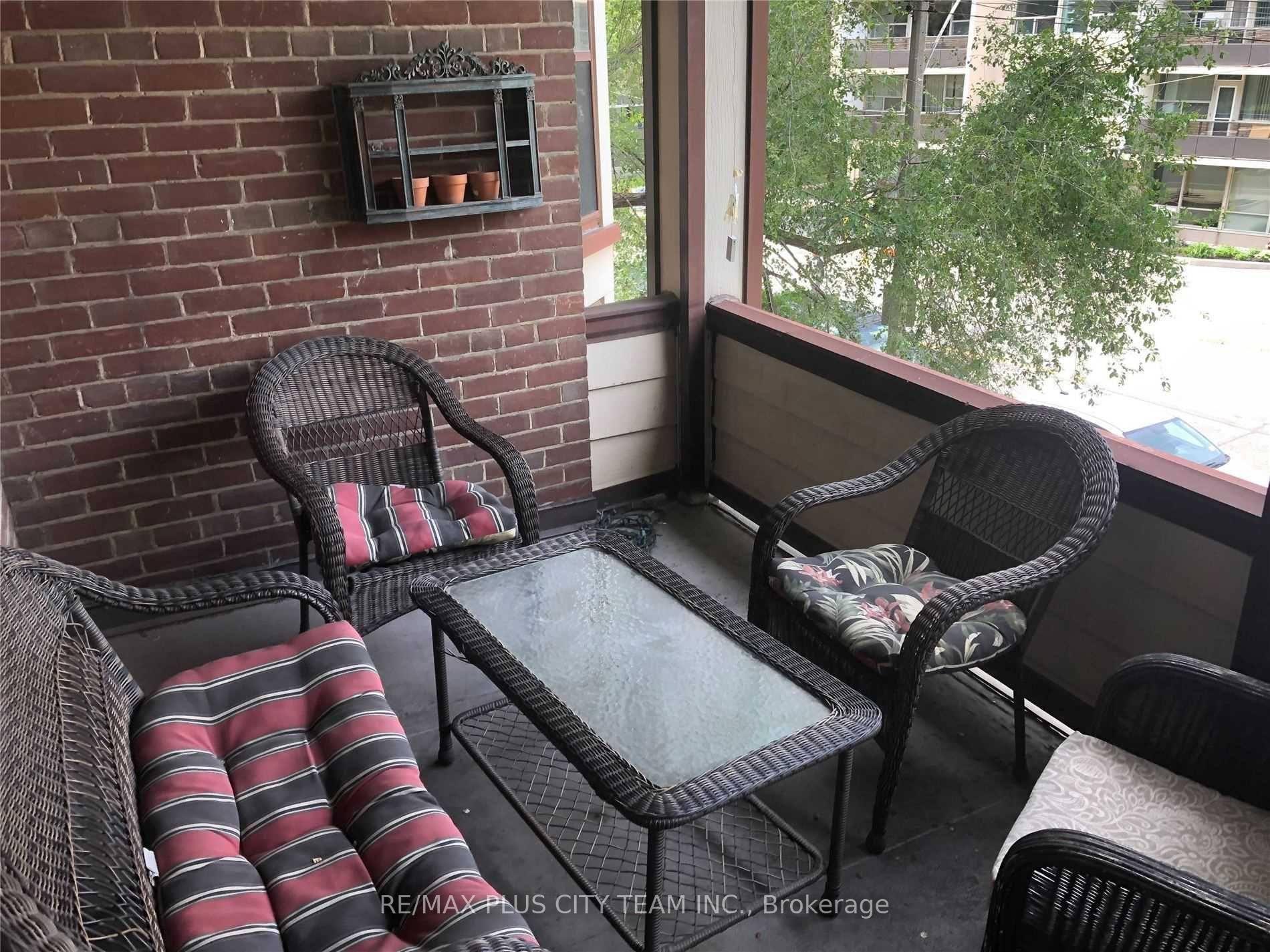 Photo 14 of Unit 4, 291 St George Street, Toronto, The Annex — HOMEH