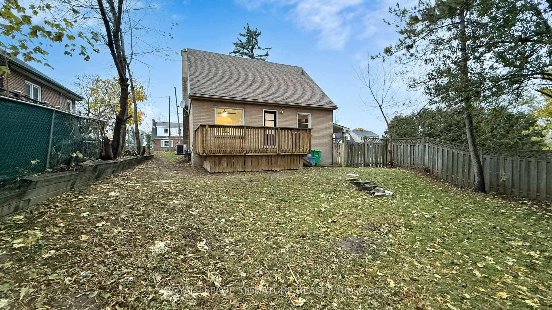 Photo 38 of 347 Caddy Street, Peterborough, Ashburnham Ward 4 — HOMEH