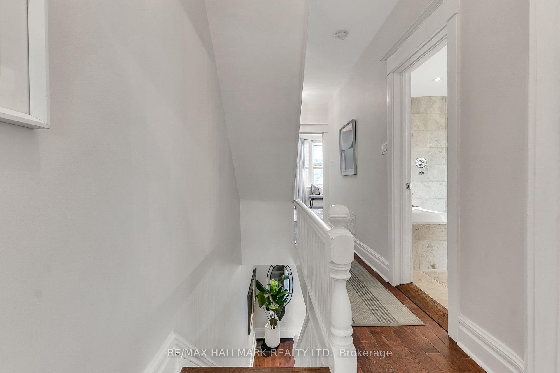 Photo 15 of 858 Carlaw Avenue, Toronto, Playter Estates-Danforth — HOMEH