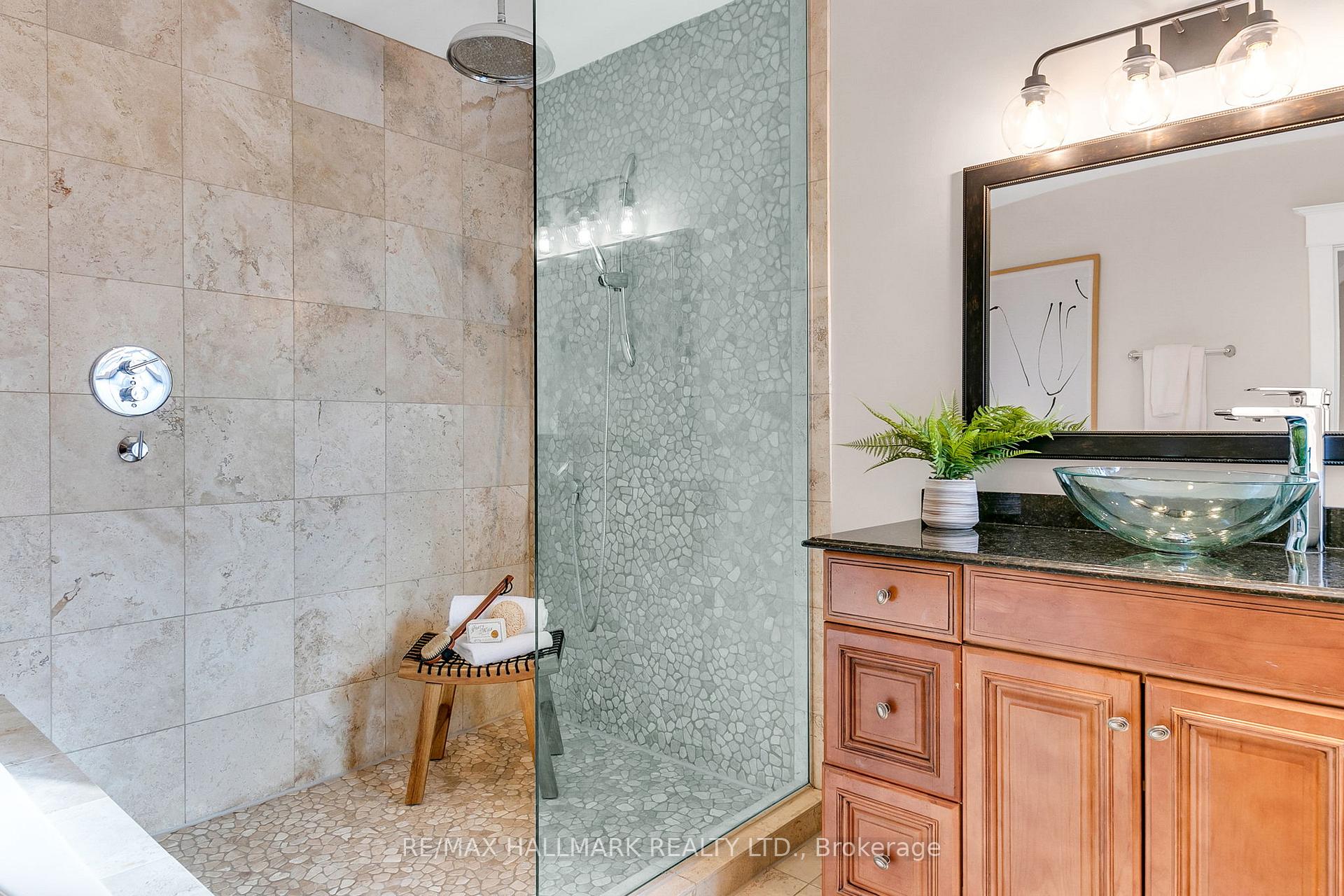 Photo 22 of 858 Carlaw Avenue, Toronto, Playter Estates-Danforth — HOMEH