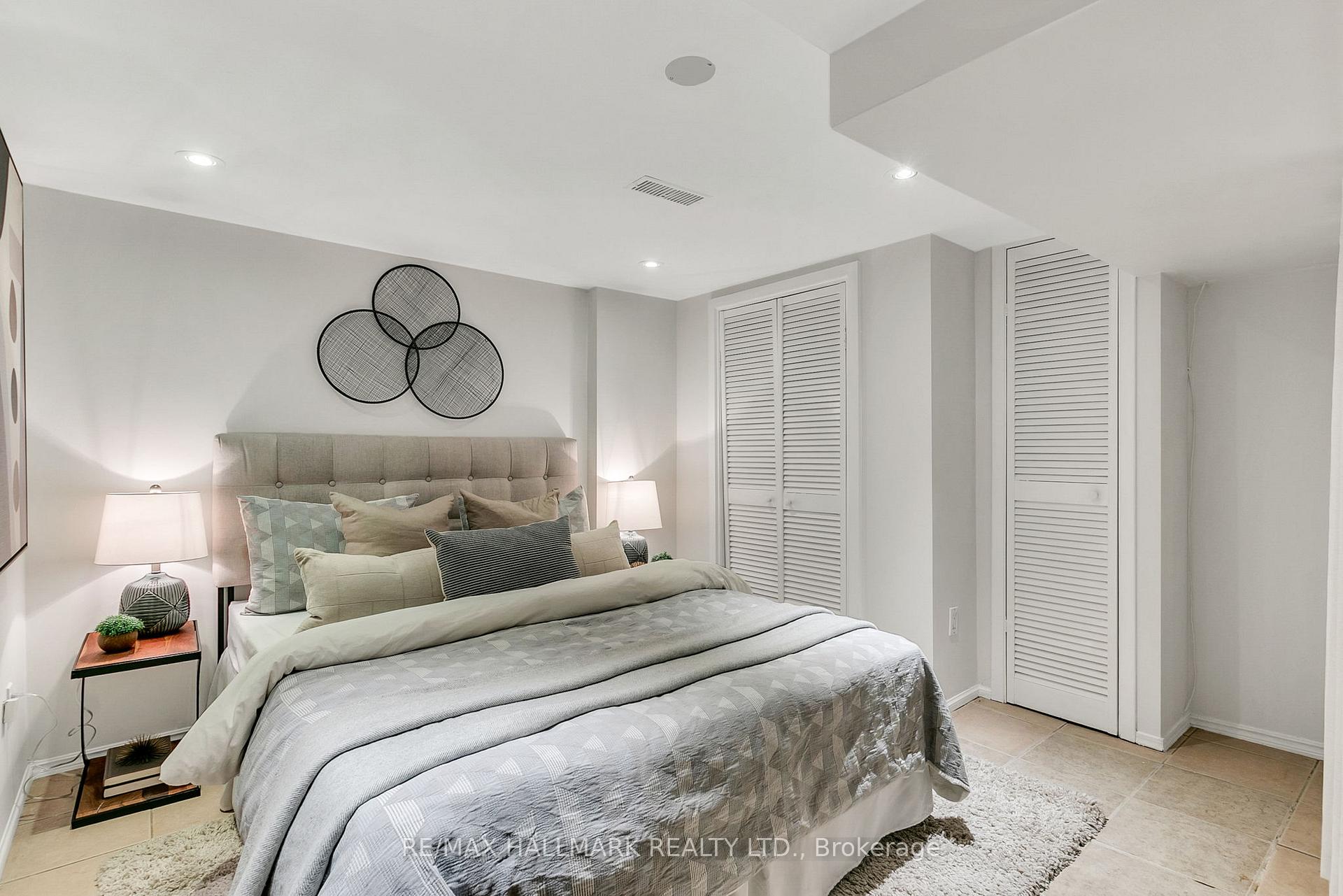 Photo 33 of 858 Carlaw Avenue, Toronto, Playter Estates-Danforth — HOMEH