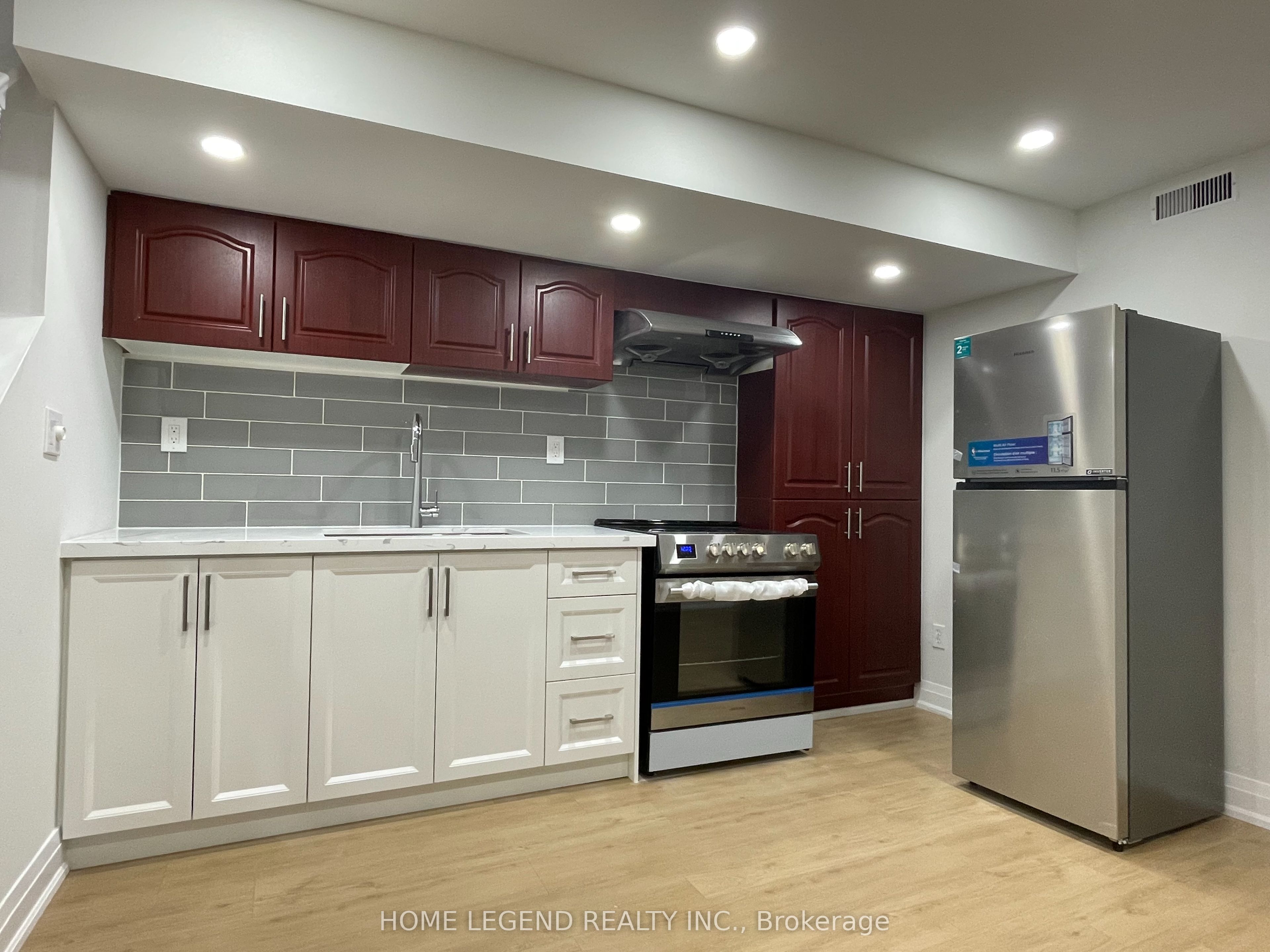 Photo 2 of 15 Florelle Drive, Markham, Wismer — HOMEH
