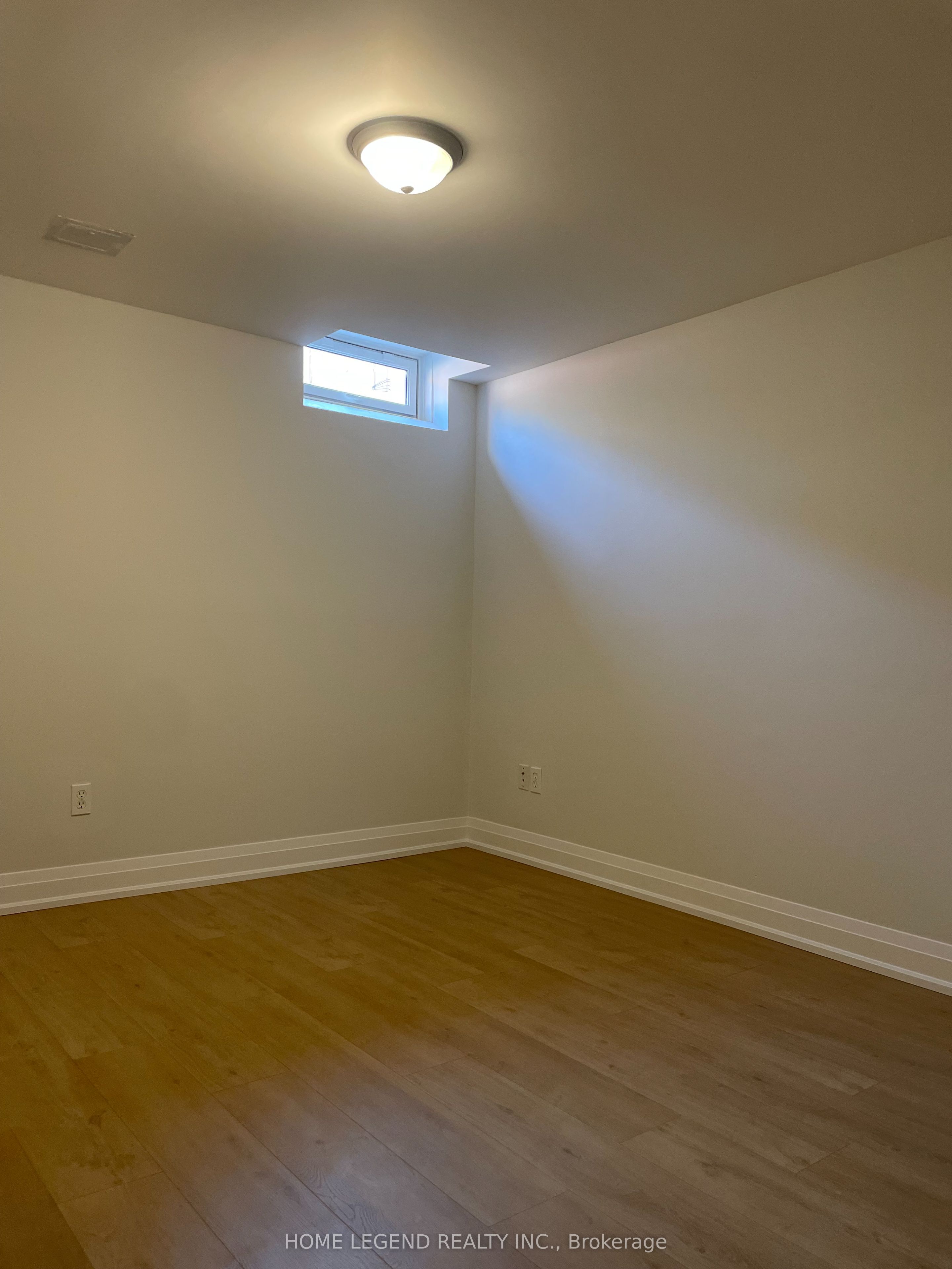 Photo 9 of 15 Florelle Drive, Markham, Wismer — HOMEH