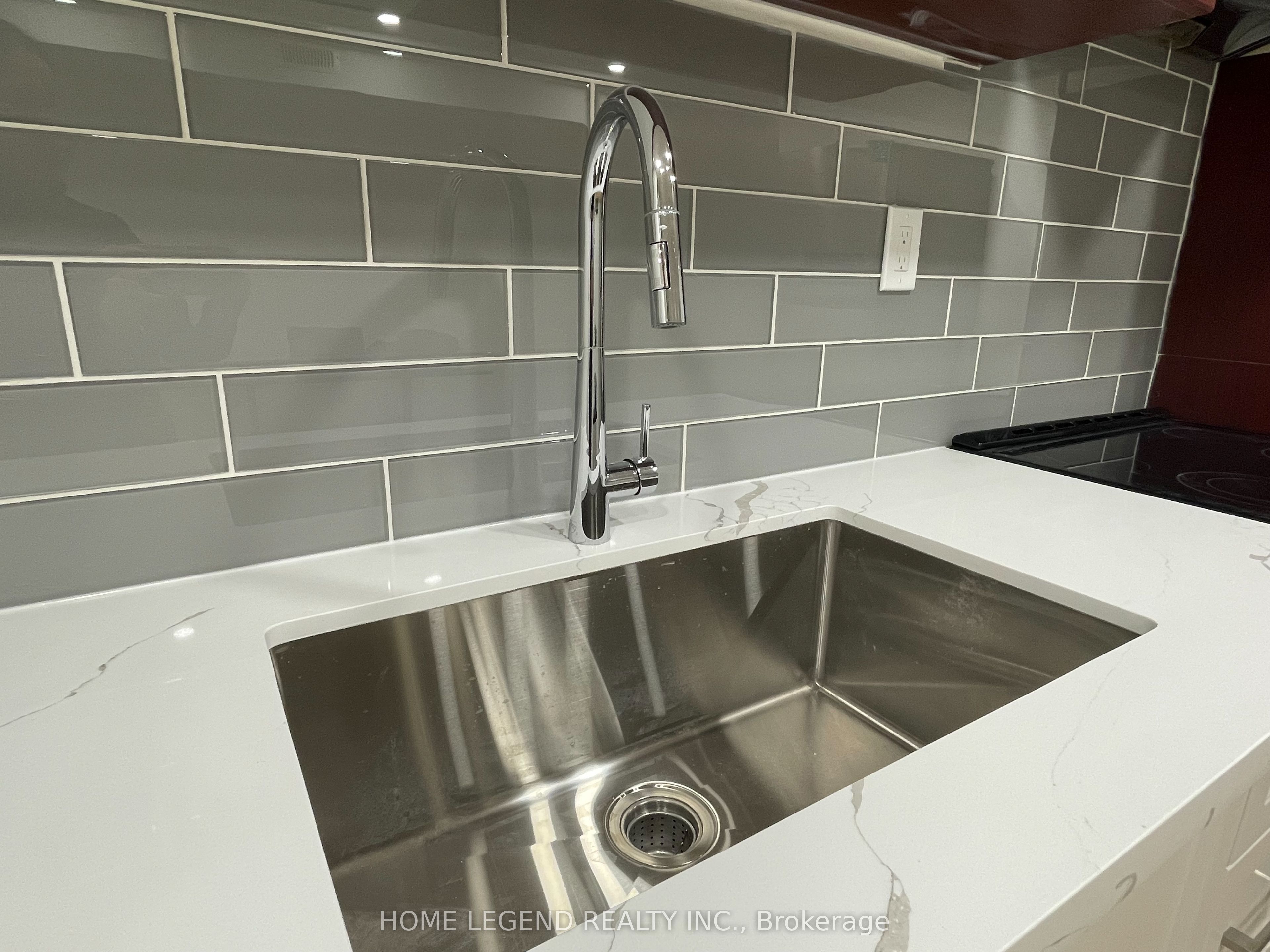 Photo 7 of 15 Florelle Drive, Markham, Wismer — HOMEH