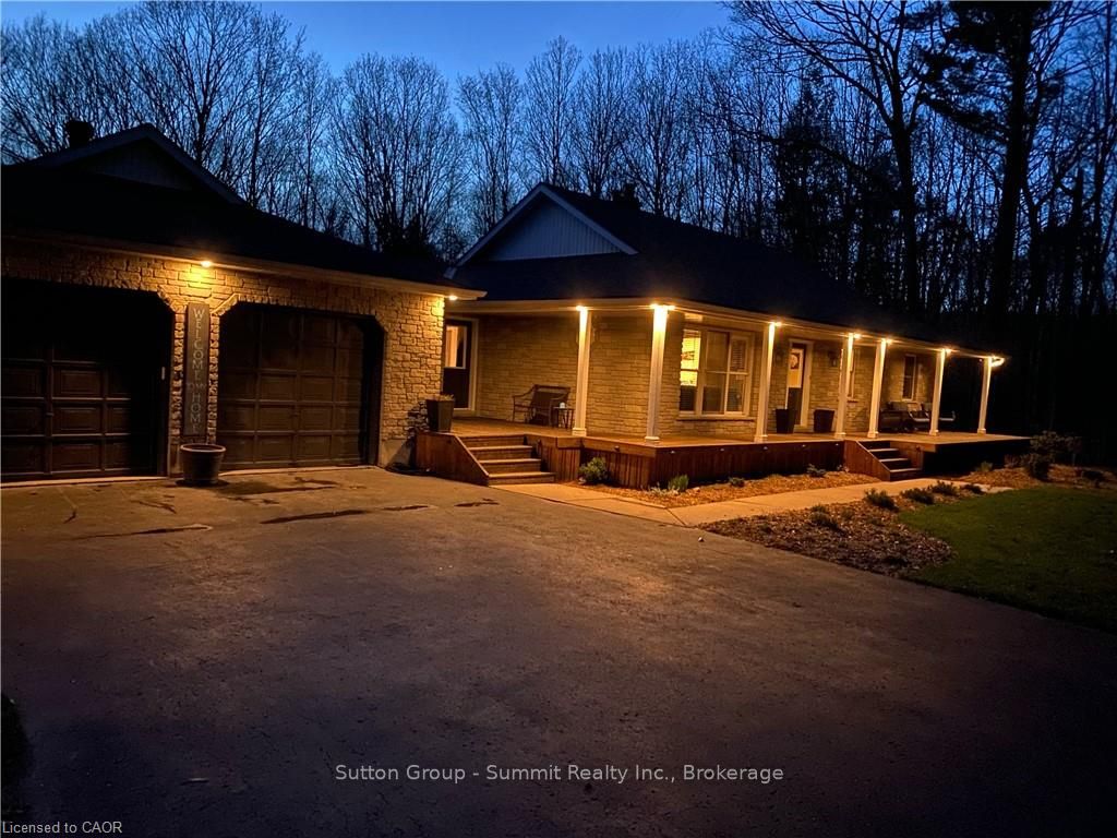 Photo 4 of 79 Kingfisher Crescent, Tiny, Rural Tiny — HOMEH
