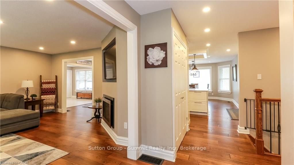 Photo 21 of 79 Kingfisher Crescent, Tiny, Rural Tiny — HOMEH