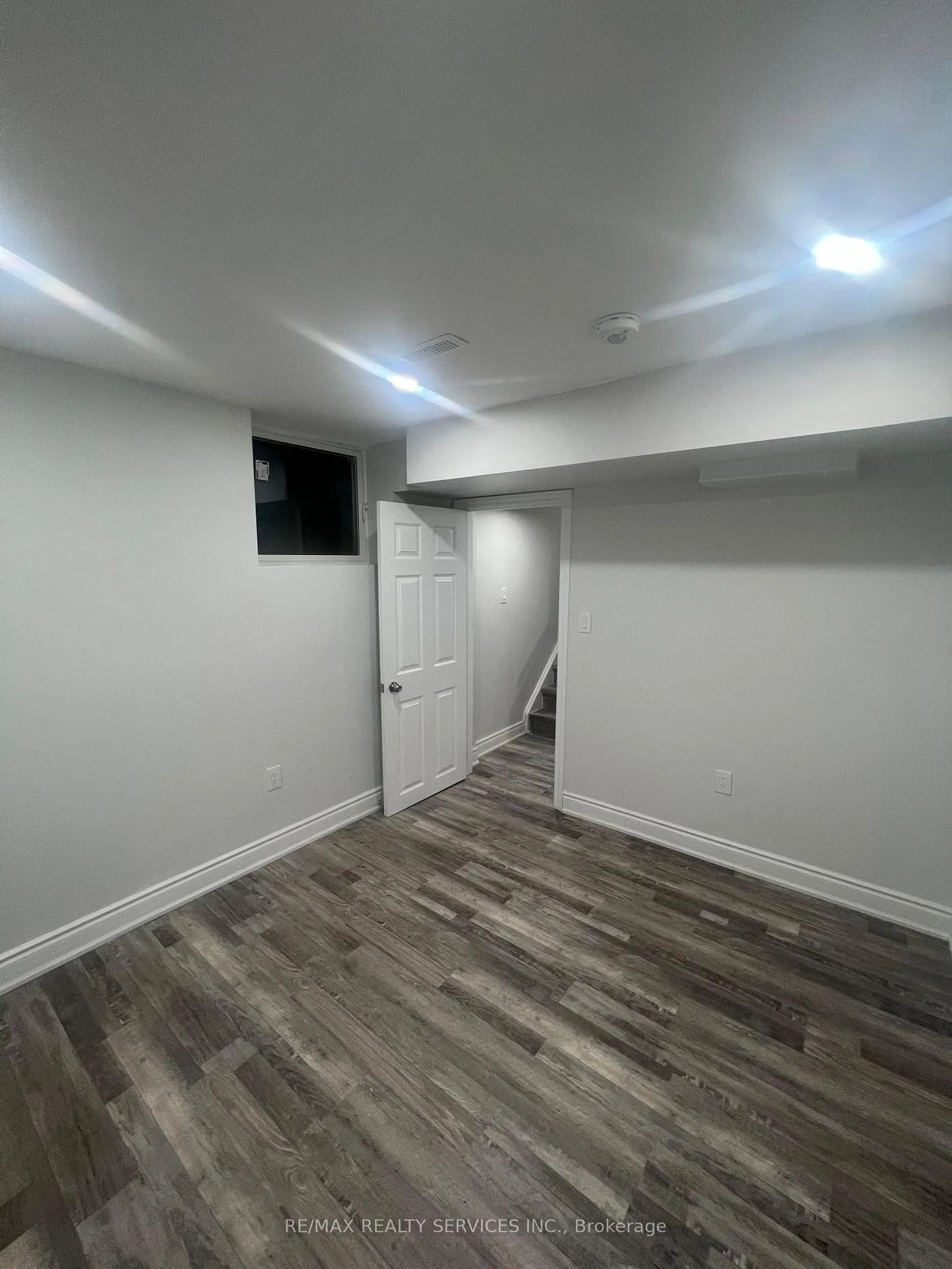 Photo 16 of 59 Sugarberry Drive, Brampton, Credit Valley — HOMEH