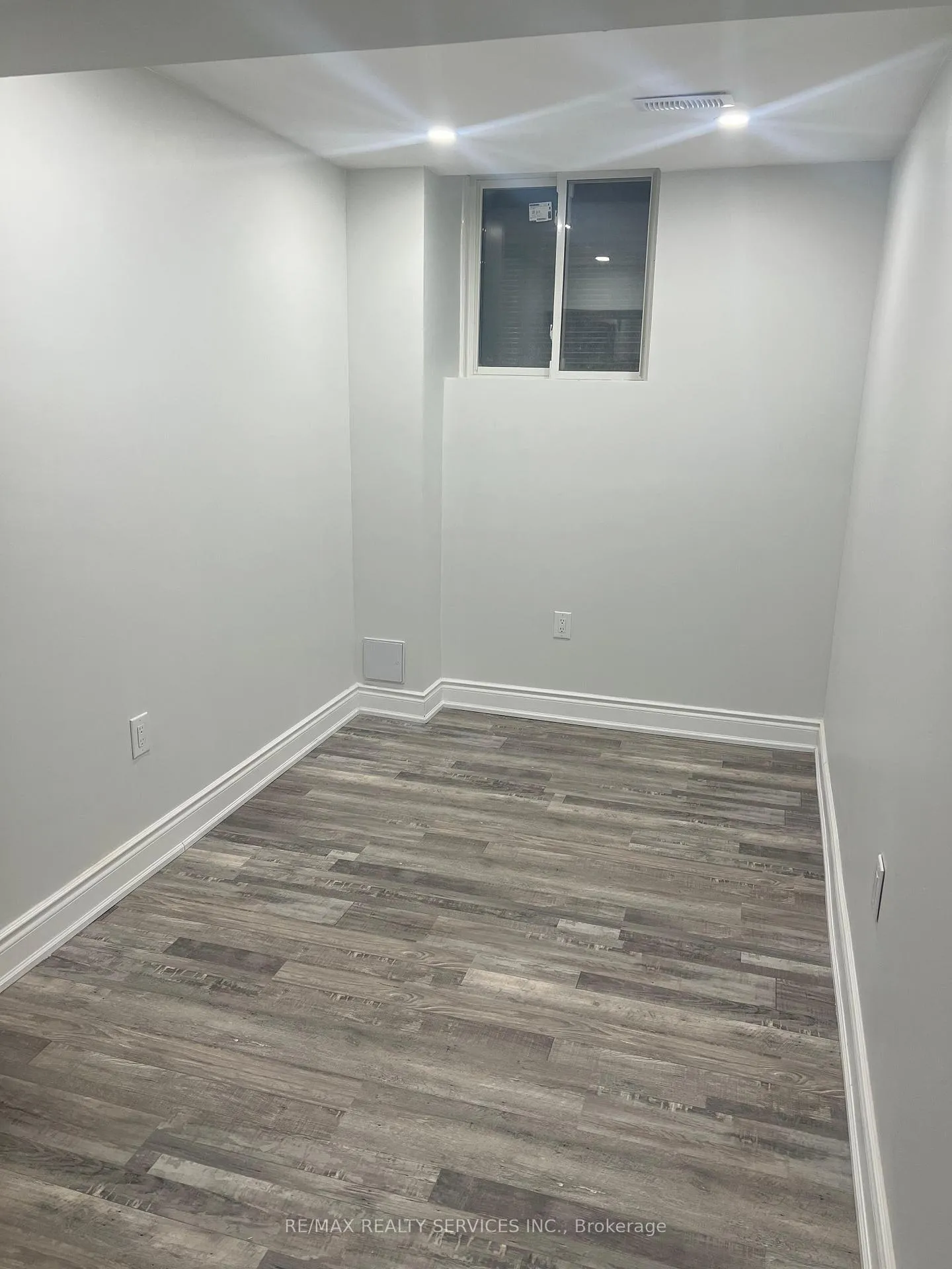 Photo 23 of 59 Sugarberry Drive, Brampton, Credit Valley — HOMEH