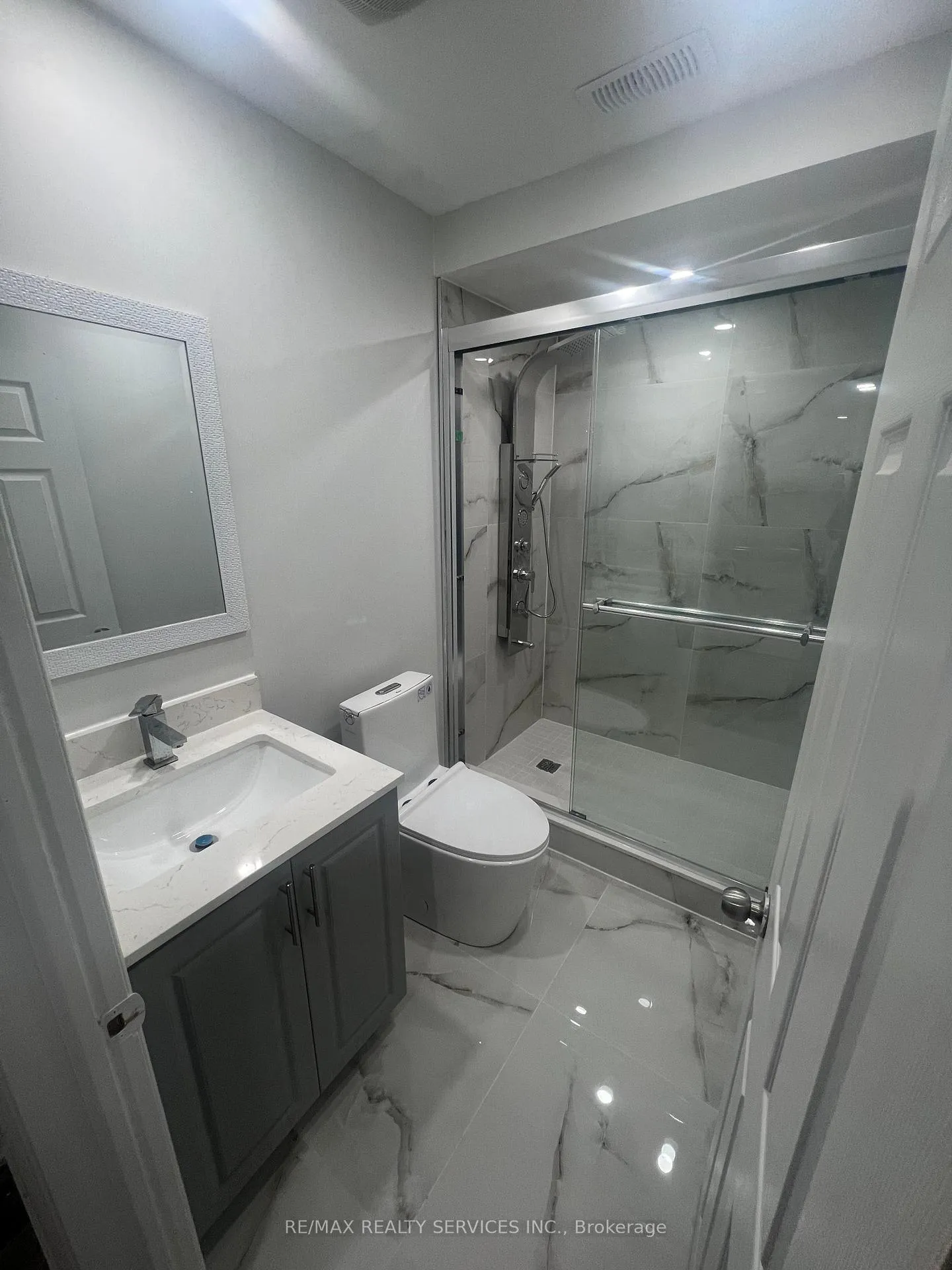 Photo 26 of 59 Sugarberry Drive, Brampton, Credit Valley — HOMEH