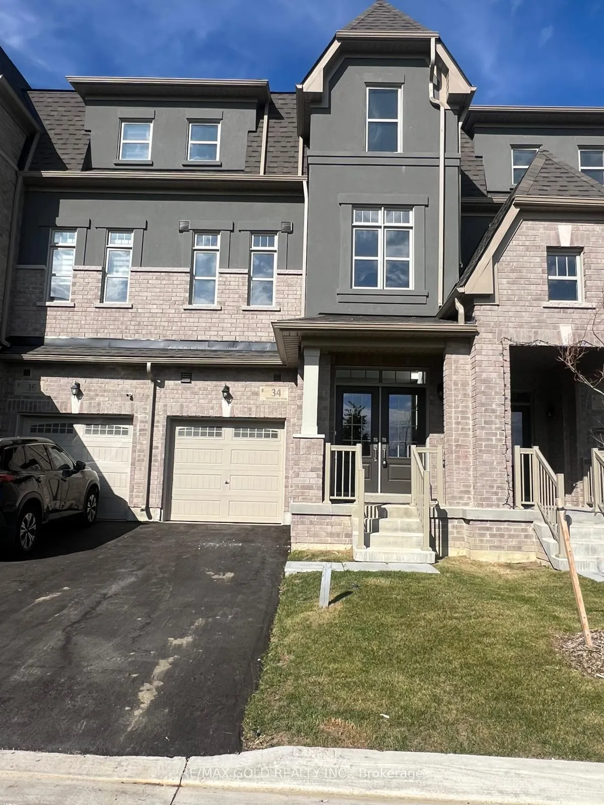 Front of 34 Foxsparrow Road