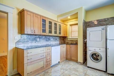Photo 6 of Unit 2nd Floor, 197 Danforth Avenue, Toronto, North Riverdale — HOMEH