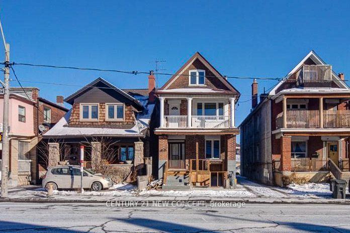 Photo 1 of Unit 1, 1845 Dufferin Street, Toronto, Oakwood Village — HOMEH